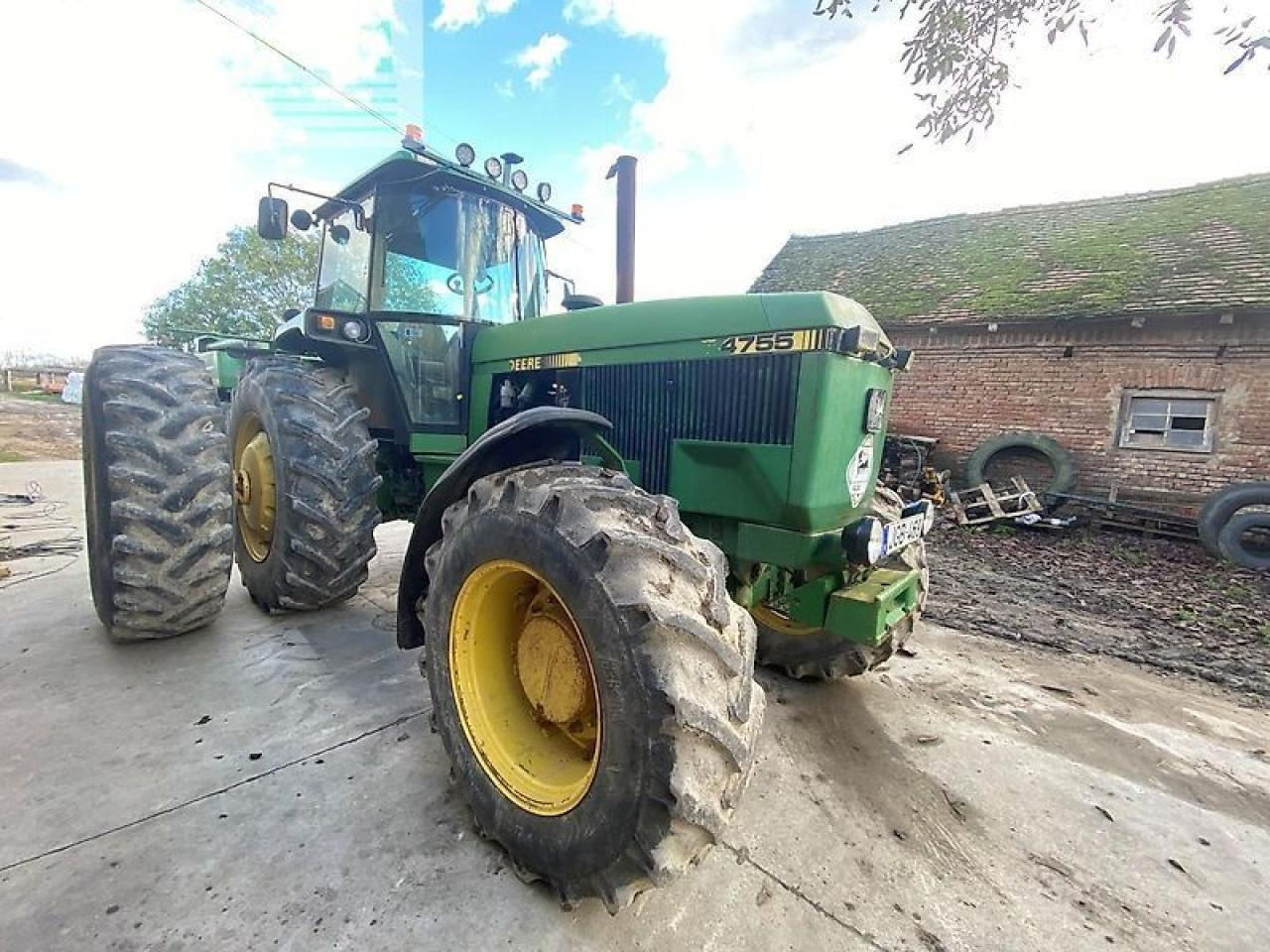 John Deere 4755 - Traktor: slika John Deere 4755 - Traktor John Deere 4755 - Traktor: slika John Deere 4755 - Traktor