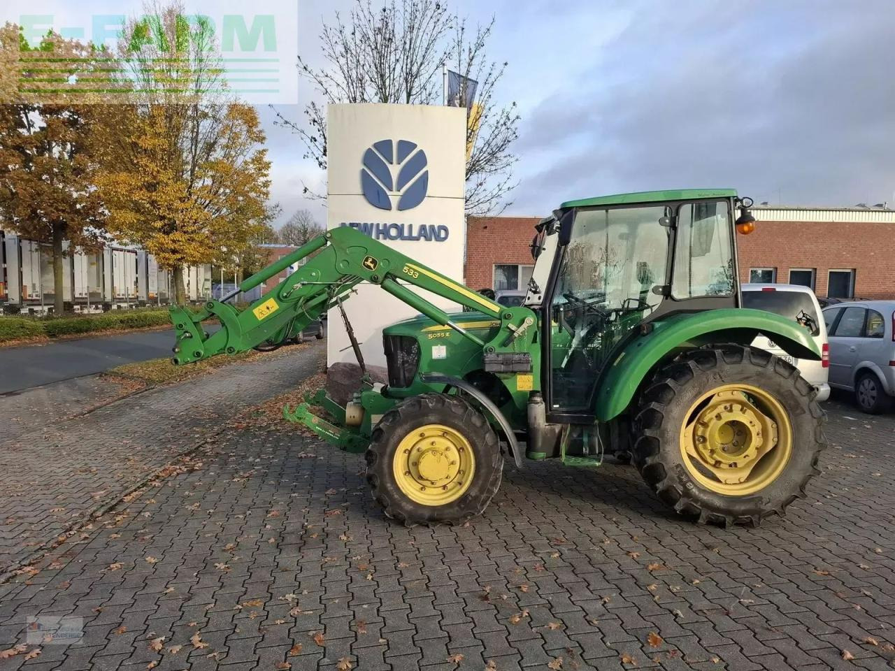 John Deere 5055 e - Traktor: slika John Deere 5055 e - Traktor John Deere 5055 e - Traktor: slika John Deere 5055 e - Traktor