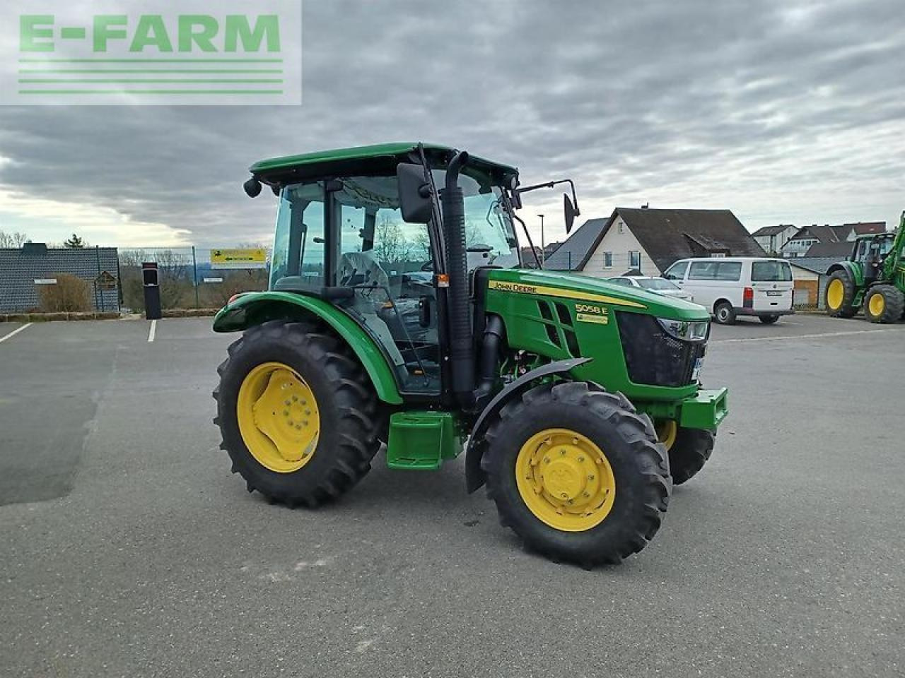 John Deere 5058e - Traktor: slika John Deere 5058e - Traktor John Deere 5058e - Traktor: slika John Deere 5058e - Traktor