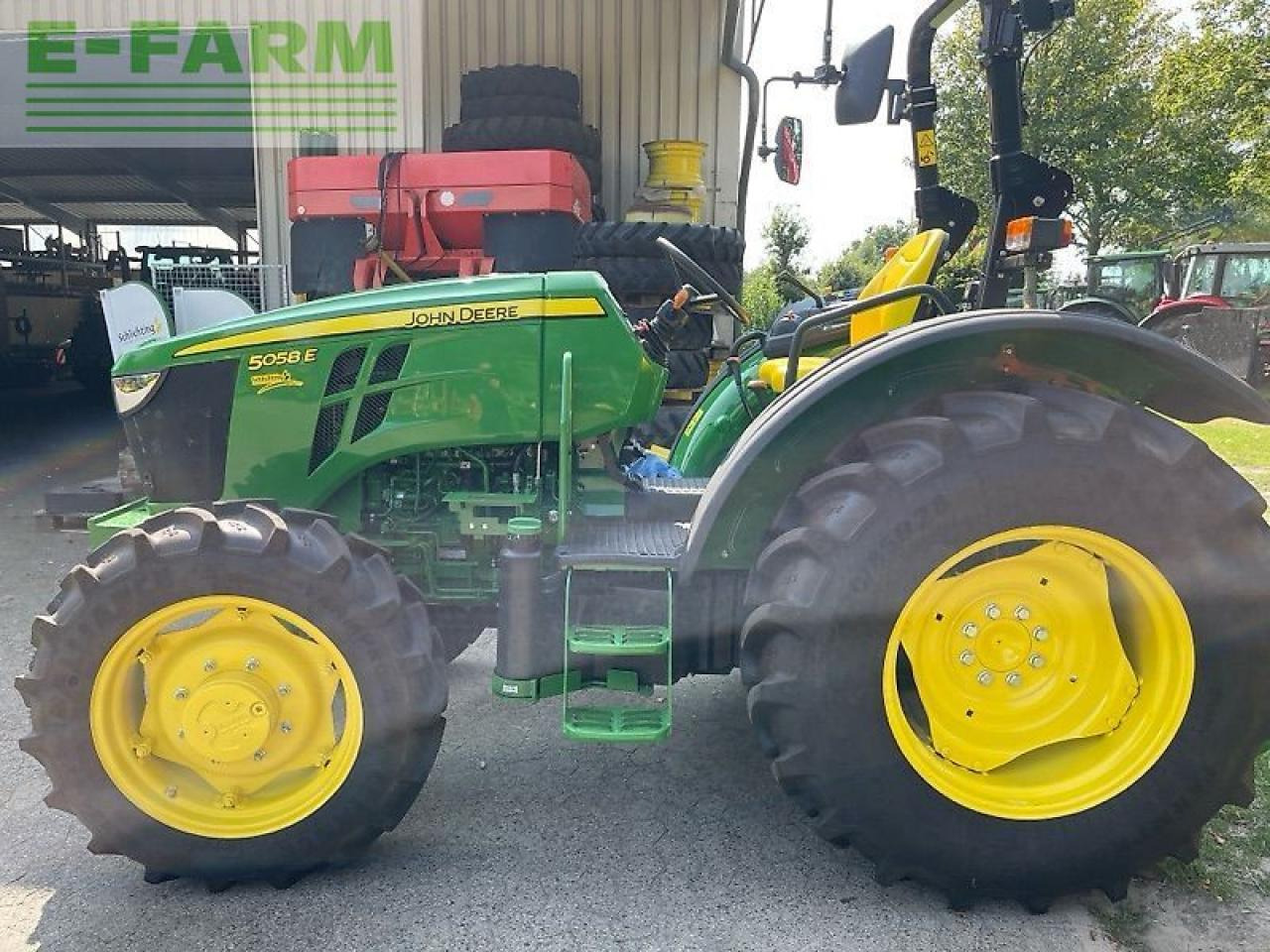 John Deere 5058e - Traktor: slika John Deere 5058e - Traktor John Deere 5058e - Traktor: slika John Deere 5058e - Traktor