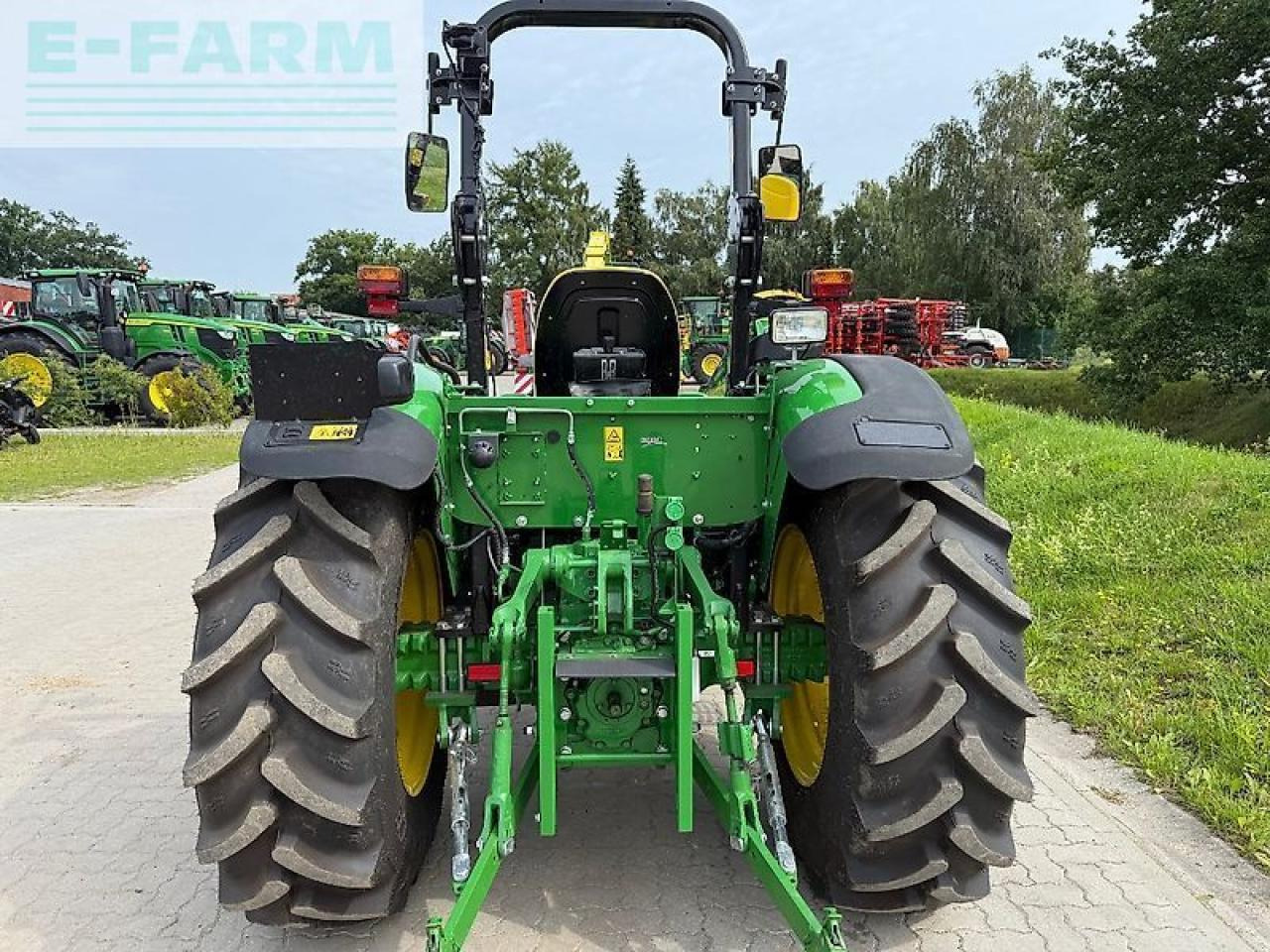 John Deere 5058e ohne kabine - Traktor: slika John Deere 5058e ohne kabine - Traktor John Deere 5058e ohne kabine - Traktor: slika John Deere 5058e ohne kabine - Traktor