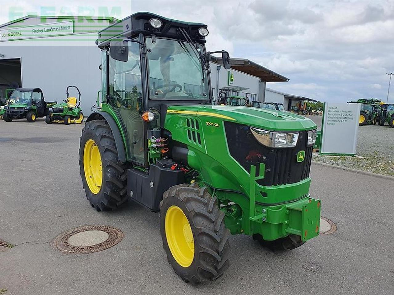 John Deere 5105gn stufe v - Traktor: slika John Deere 5105gn stufe v - Traktor John Deere 5105gn stufe v - Traktor: slika John Deere 5105gn stufe v - Traktor