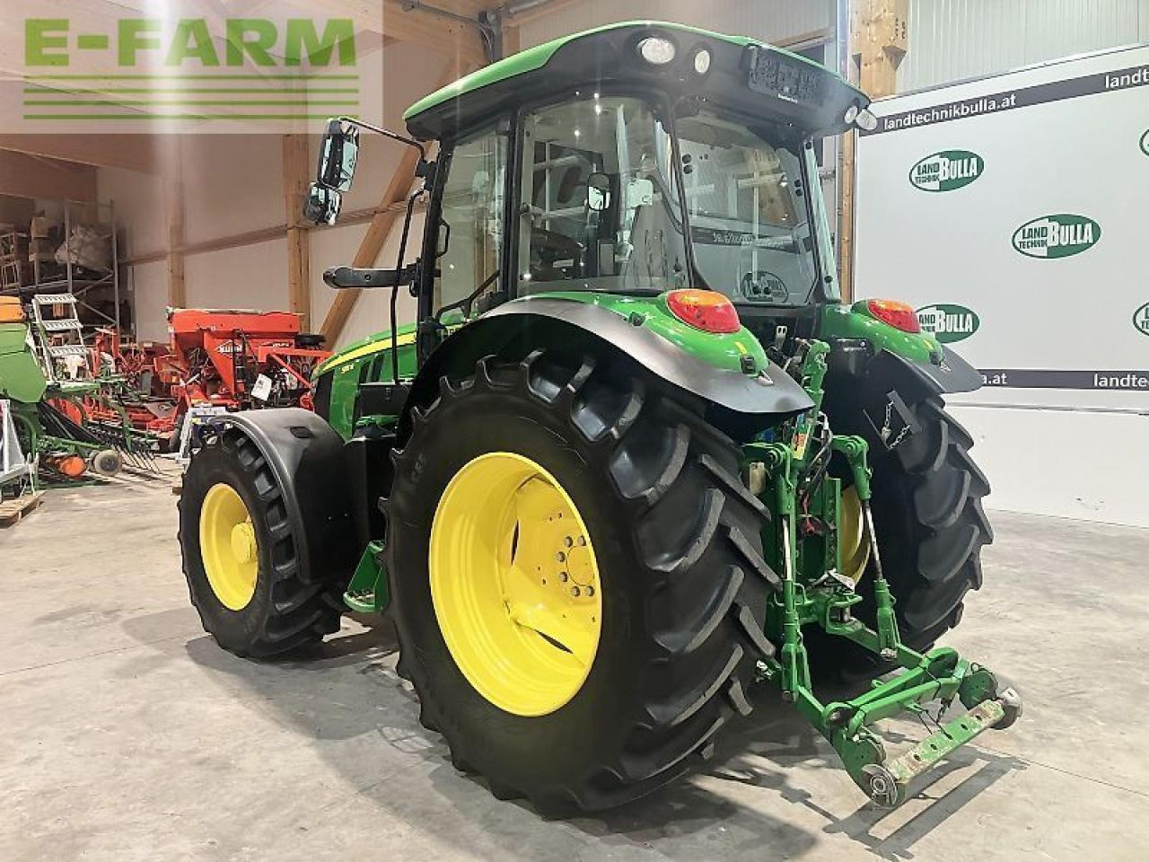 John Deere 5115r - Traktor: slika John Deere 5115r - Traktor John Deere 5115r - Traktor: slika John Deere 5115r - Traktor