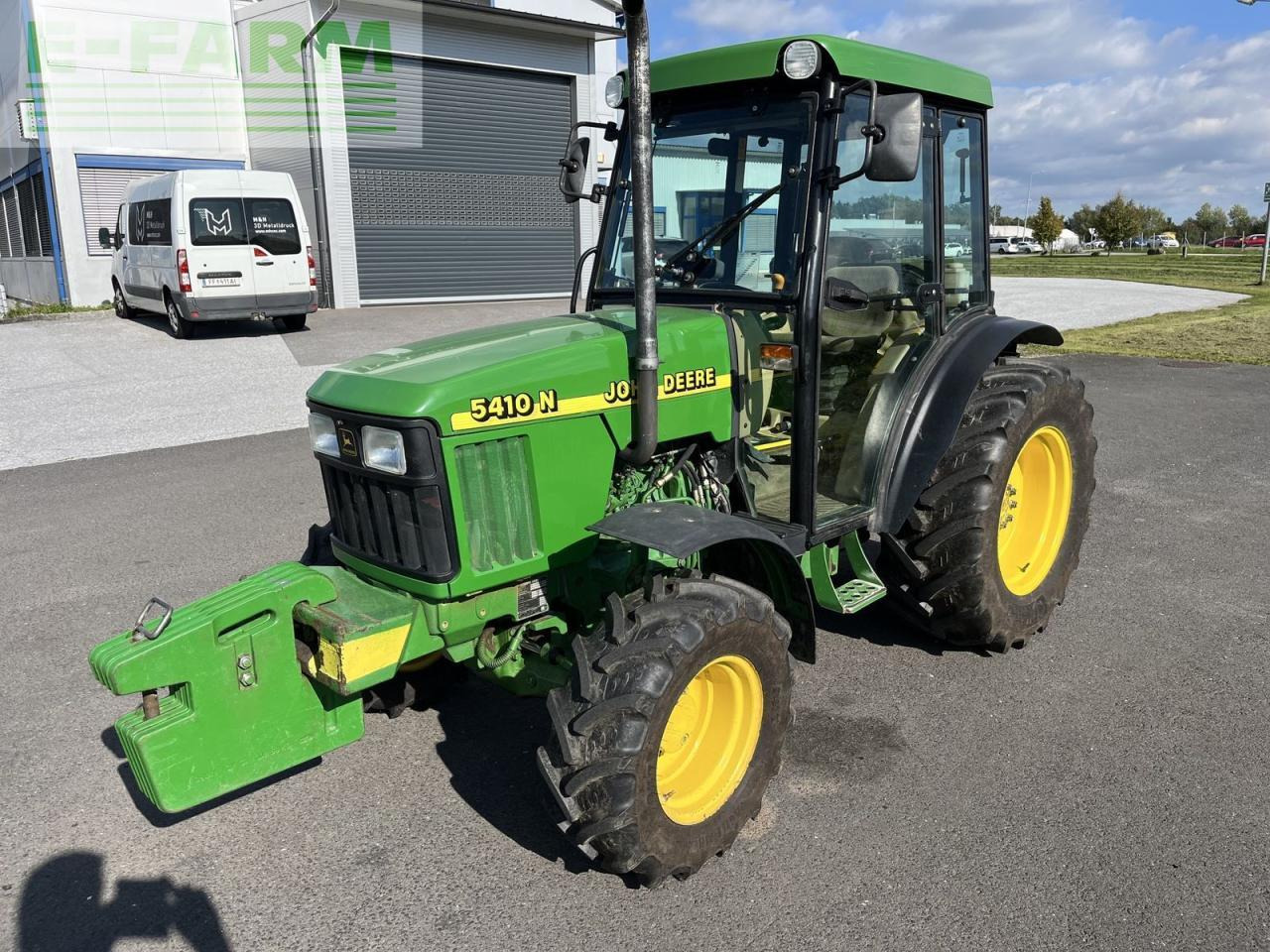 John Deere 5410 - Traktor: slika John Deere 5410 - Traktor John Deere 5410 - Traktor: slika John Deere 5410 - Traktor