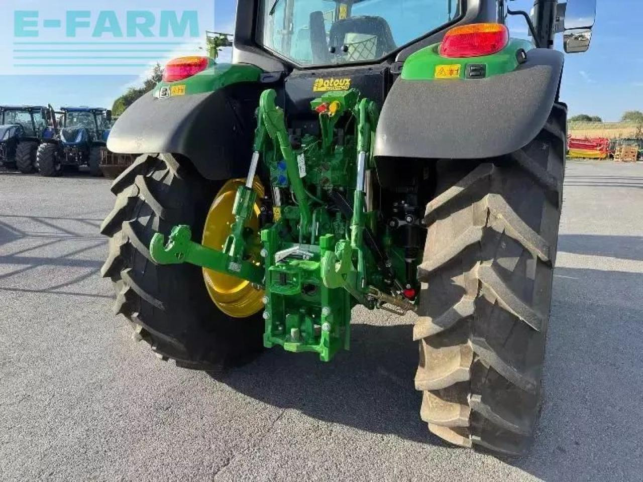 John Deere 6100m - Traktor: slika John Deere 6100m - Traktor John Deere 6100m - Traktor: slika John Deere 6100m - Traktor