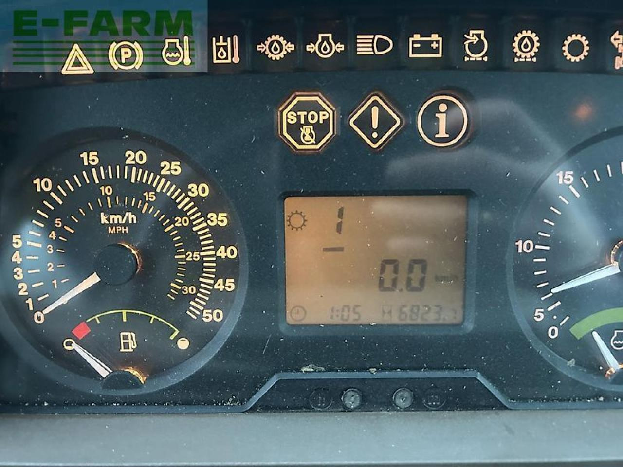 John Deere 6110 - Traktor: slika John Deere 6110 - Traktor John Deere 6110 - Traktor: slika John Deere 6110 - Traktor