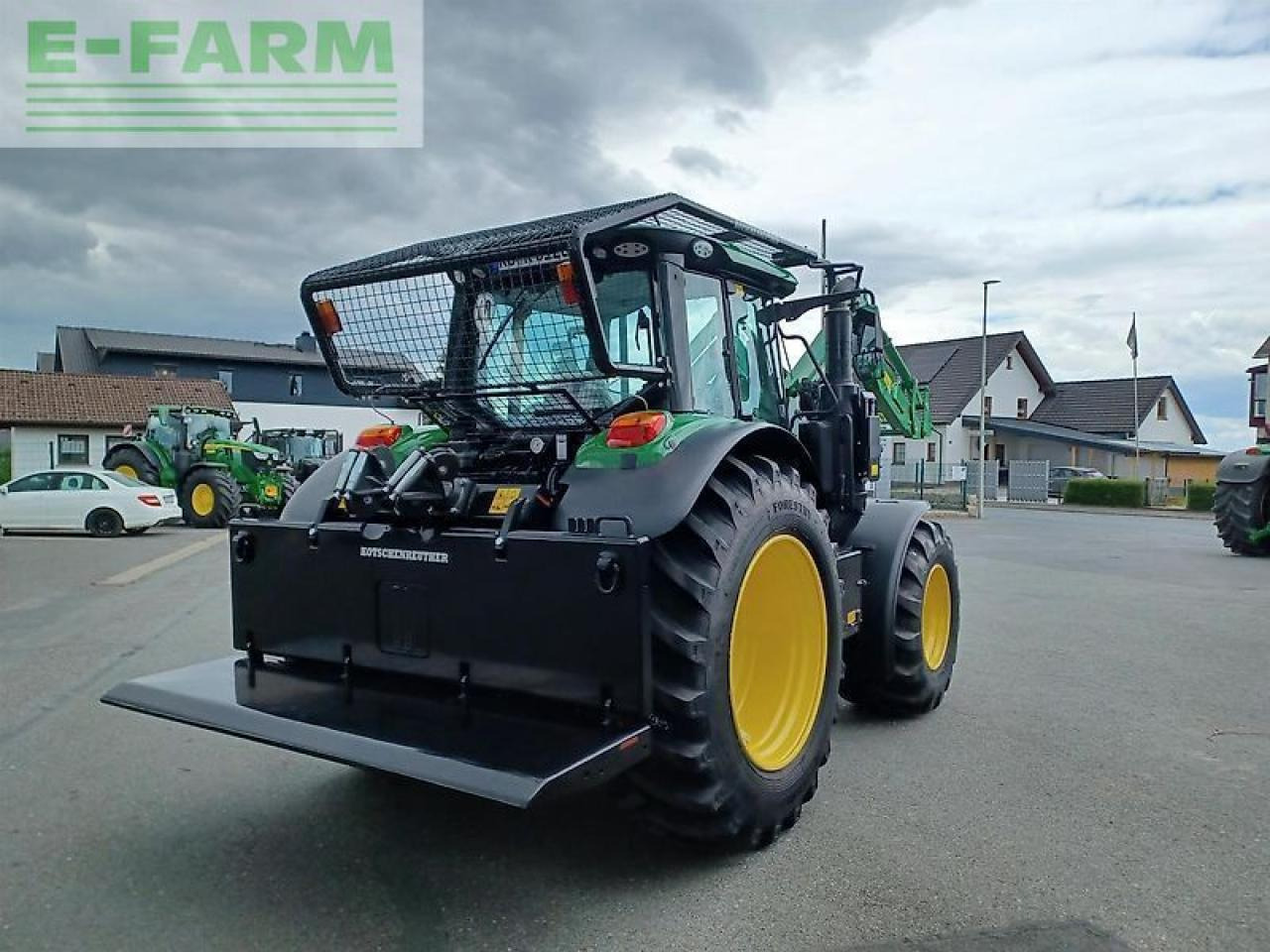 John Deere 6120m uvv forstschlepper - Traktor: slika John Deere 6120m uvv forstschlepper - Traktor John Deere 6120m uvv forstschlepper - Traktor: slika John Deere 6120m uvv forstschlepper - Traktor