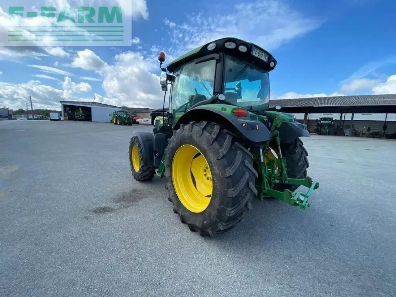 John Deere 6120r - Traktor: slika John Deere 6120r - Traktor John Deere 6120r - Traktor: slika John Deere 6120r - Traktor