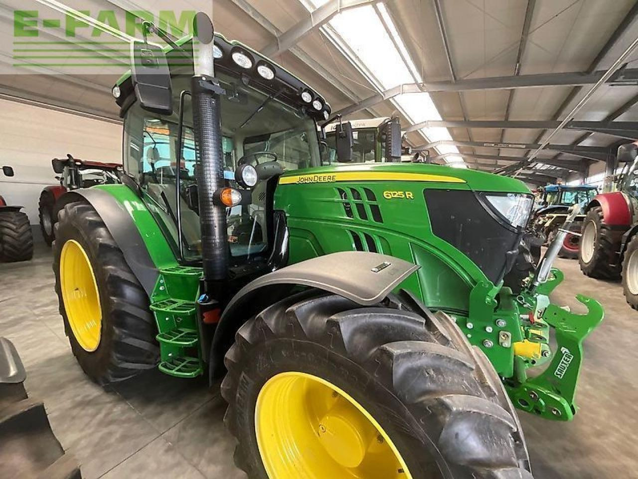 John Deere 6125 r - Traktor: slika John Deere 6125 r - Traktor John Deere 6125 r - Traktor: slika John Deere 6125 r - Traktor