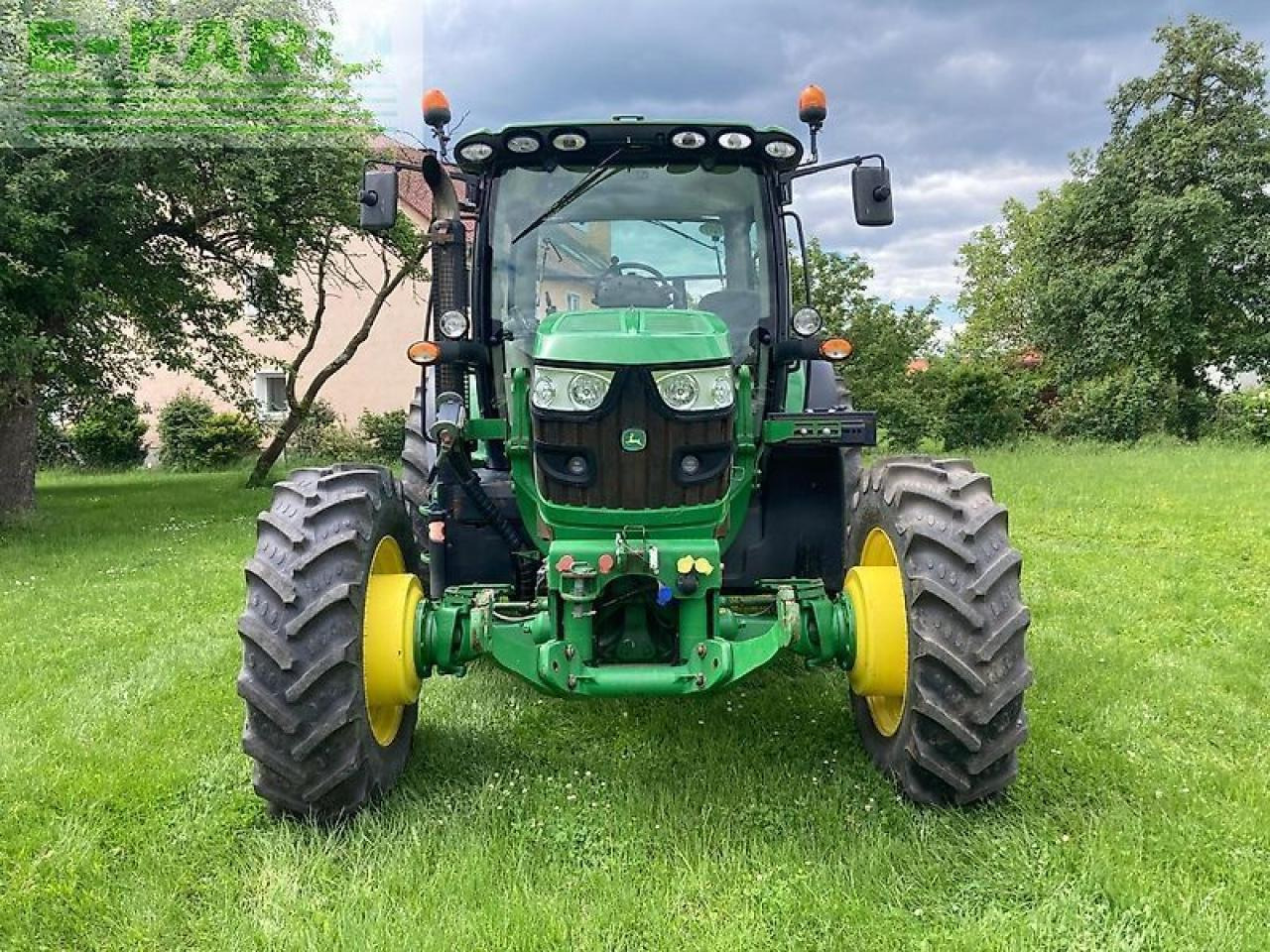 John Deere 6125r - Traktor: slika John Deere 6125r - Traktor John Deere 6125r - Traktor: slika John Deere 6125r - Traktor