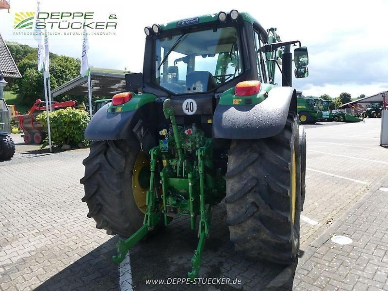 John Deere 6135m (my18) + fl 643r - Traktor: slika John Deere 6135m (my18) + fl 643r - Traktor John Deere 6135m (my18) + fl 643r - Traktor: slika John Deere 6135m (my18) + fl 643r - Traktor