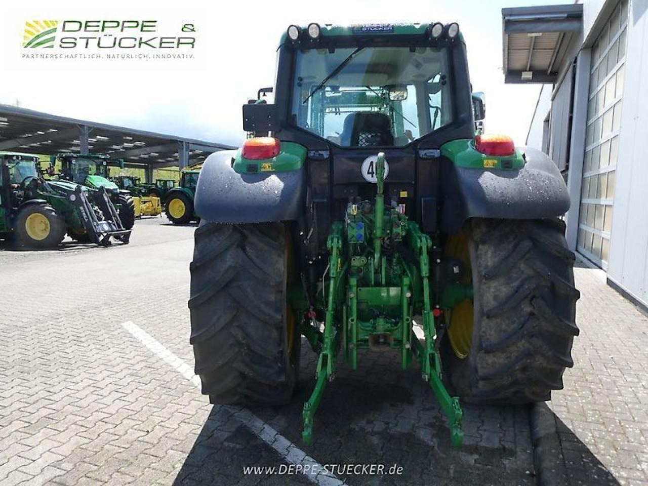 John Deere 6135m (my18) + fl 643r - Traktor: slika John Deere 6135m (my18) + fl 643r - Traktor John Deere 6135m (my18) + fl 643r - Traktor: slika John Deere 6135m (my18) + fl 643r - Traktor