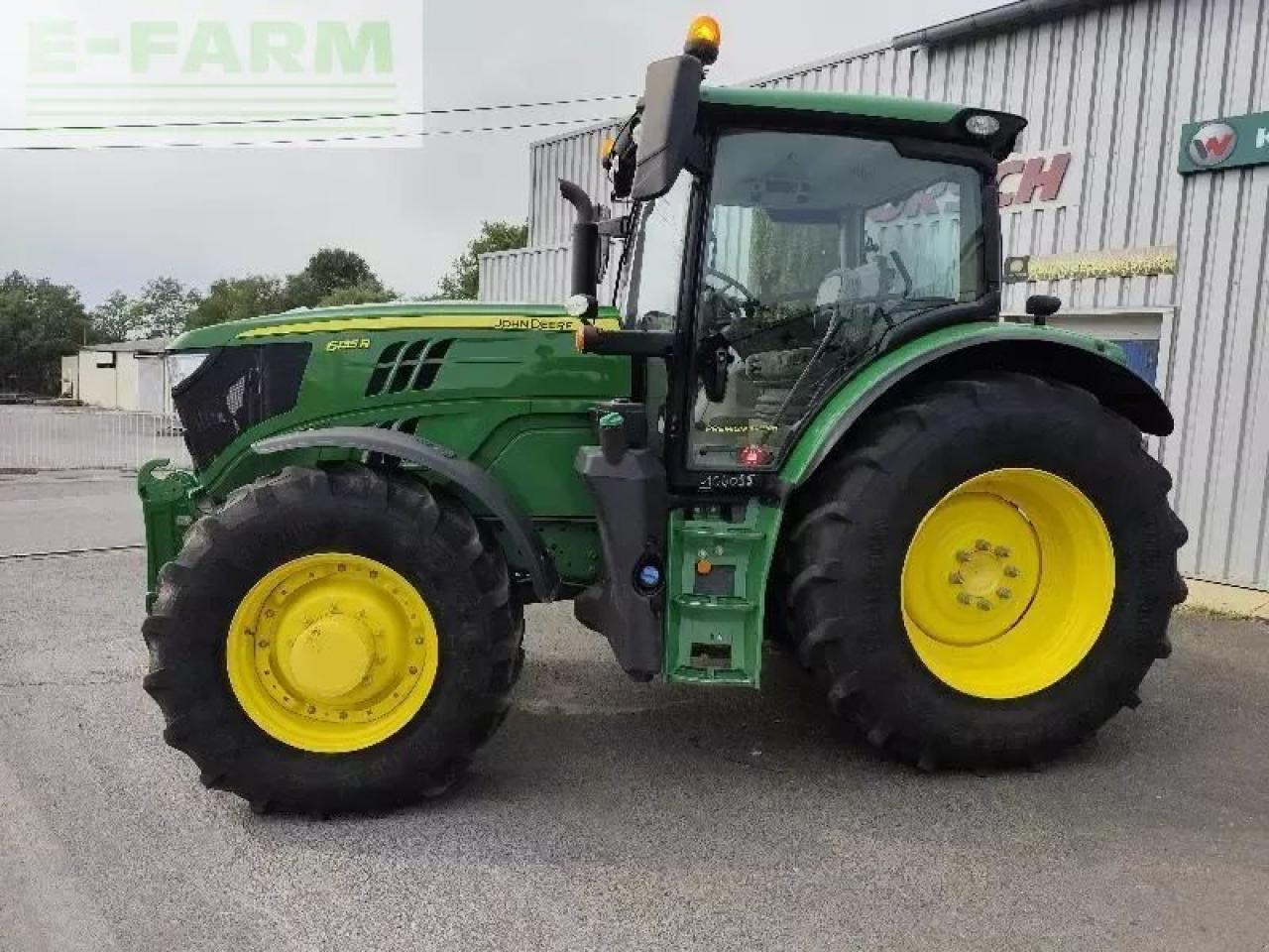 John Deere 6135r - Traktor: slika John Deere 6135r - Traktor John Deere 6135r - Traktor: slika John Deere 6135r - Traktor