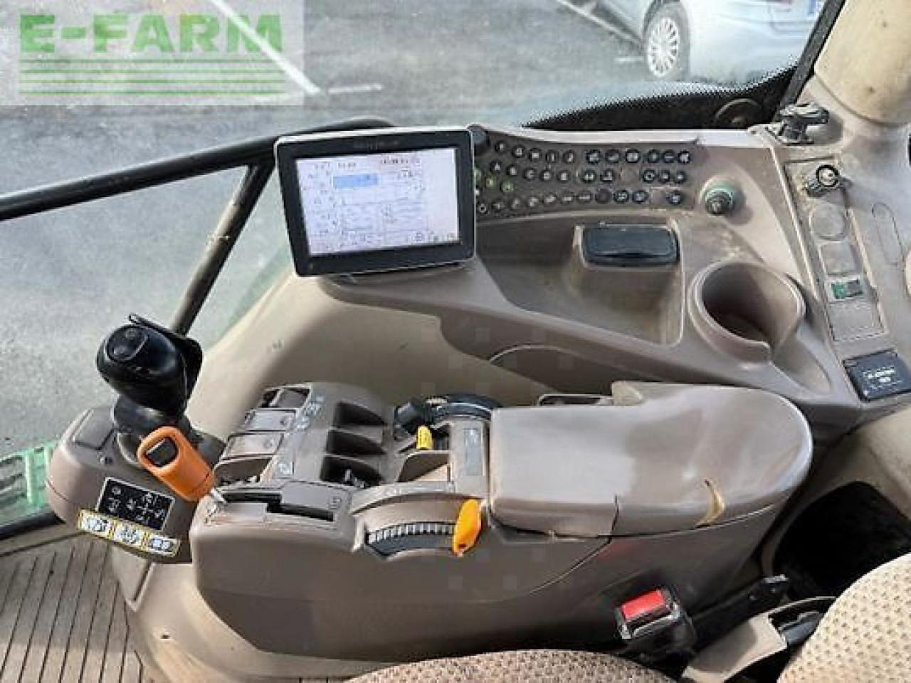 Traktor John Deere 6140r: slika Traktor John Deere 6140r