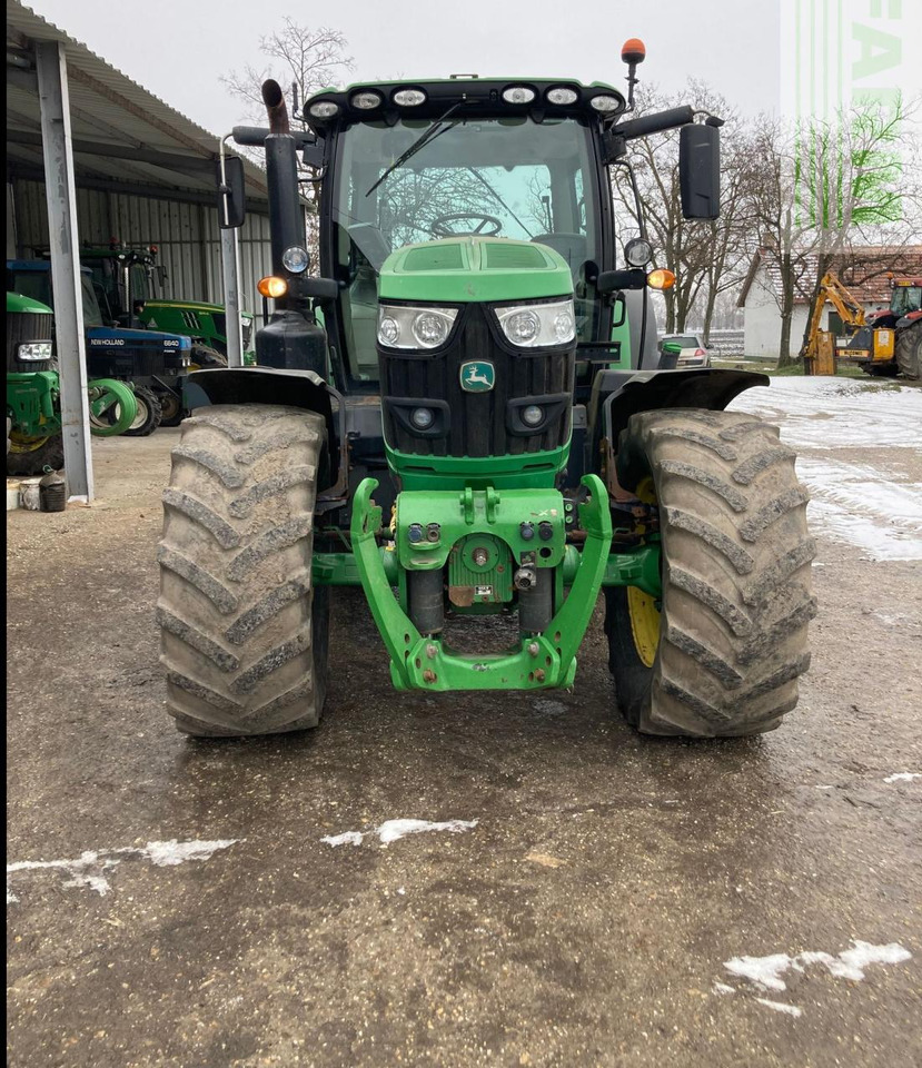 John Deere 6155R - Traktor: slika John Deere 6155R - Traktor John Deere 6155R - Traktor: slika John Deere 6155R - Traktor