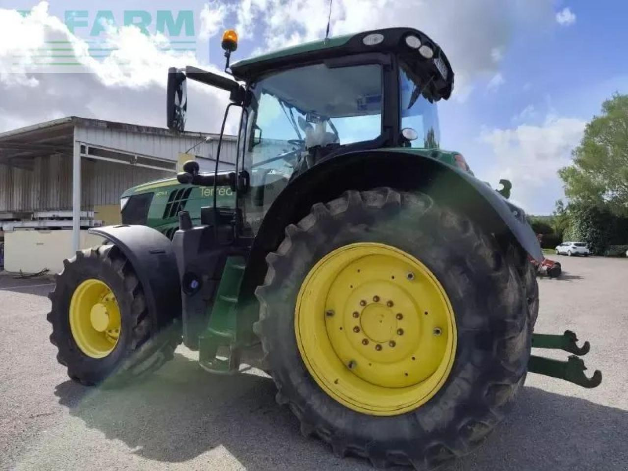 John Deere 6175r ft4 - Traktor: slika John Deere 6175r ft4 - Traktor John Deere 6175r ft4 - Traktor: slika John Deere 6175r ft4 - Traktor