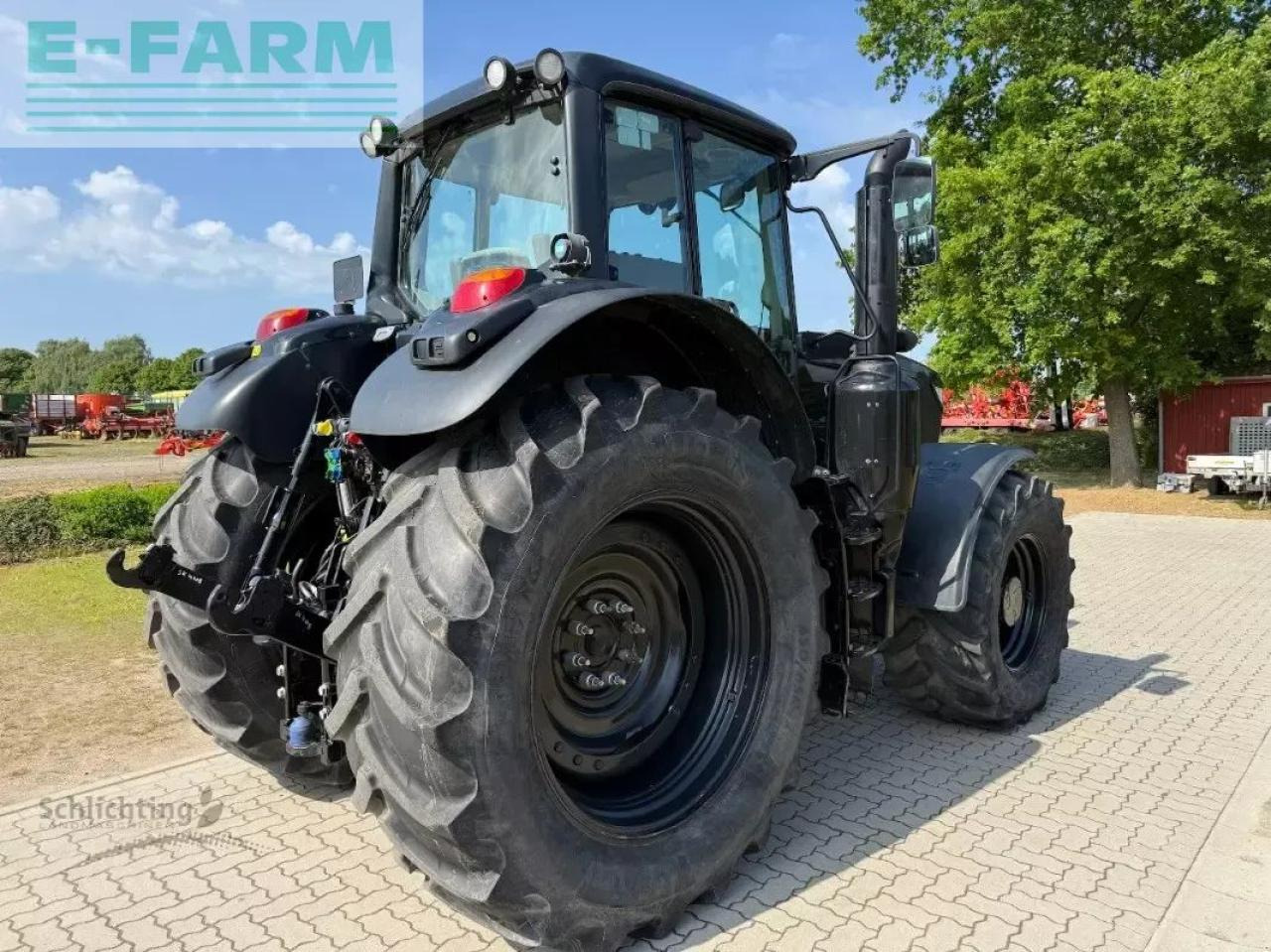 Traktor John Deere 6195m: slika Traktor John Deere 6195m