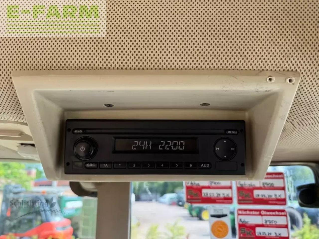 Traktor John Deere 6195m: slika Traktor John Deere 6195m