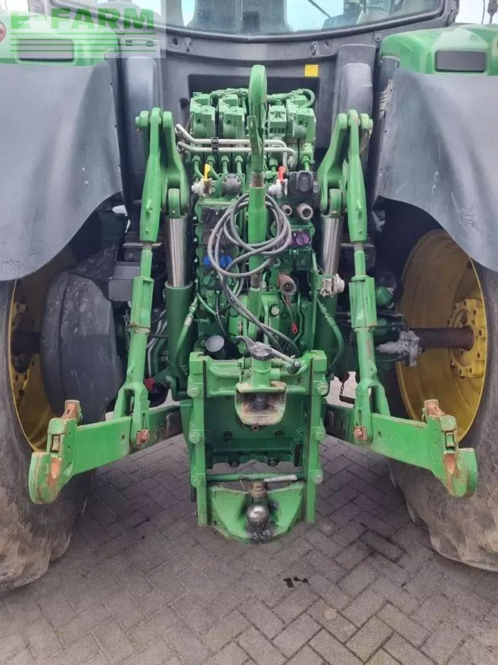 John Deere 6195r my17 ap 40 - Traktor: slika John Deere 6195r my17 ap 40 - Traktor John Deere 6195r my17 ap 40 - Traktor: slika John Deere 6195r my17 ap 40 - Traktor
