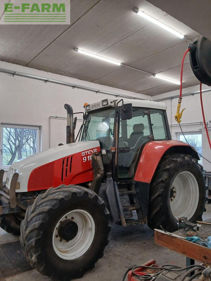 John Deere 6215 r ultimate - Traktor: slika John Deere 6215 r ultimate - Traktor John Deere 6215 r ultimate - Traktor: slika John Deere 6215 r ultimate - Traktor