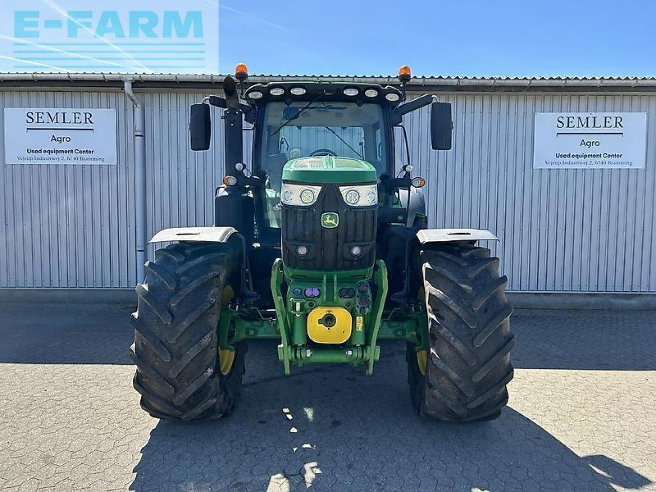 John Deere 6215r - Traktor: slika John Deere 6215r - Traktor John Deere 6215r - Traktor: slika John Deere 6215r - Traktor
