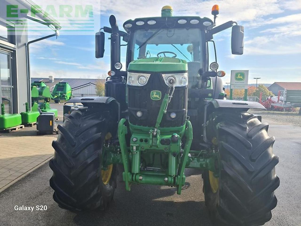 John Deere 6215r - Traktor: slika John Deere 6215r - Traktor John Deere 6215r - Traktor: slika John Deere 6215r - Traktor