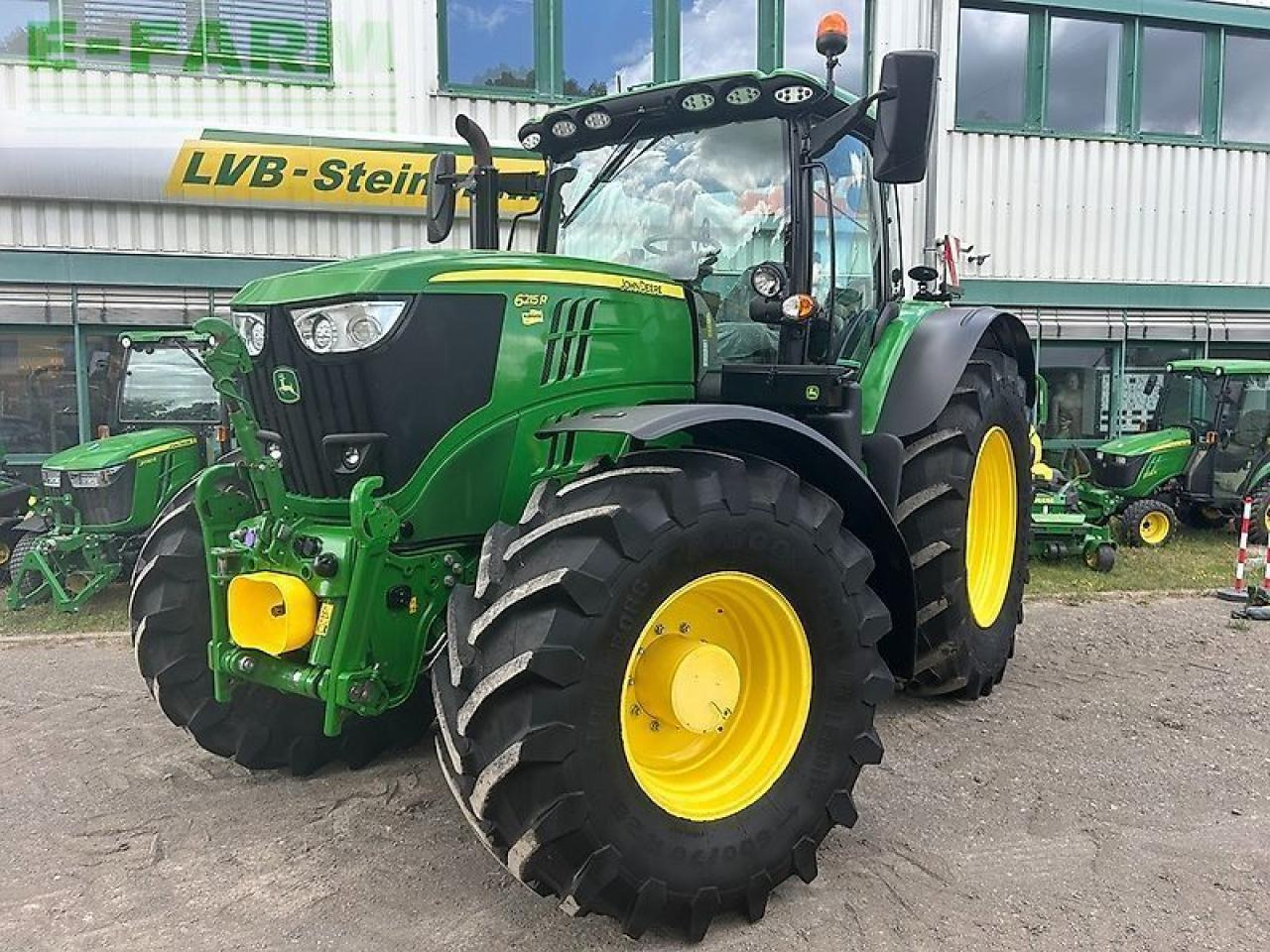 John Deere 6215r - Traktor: slika John Deere 6215r - Traktor John Deere 6215r - Traktor: slika John Deere 6215r - Traktor