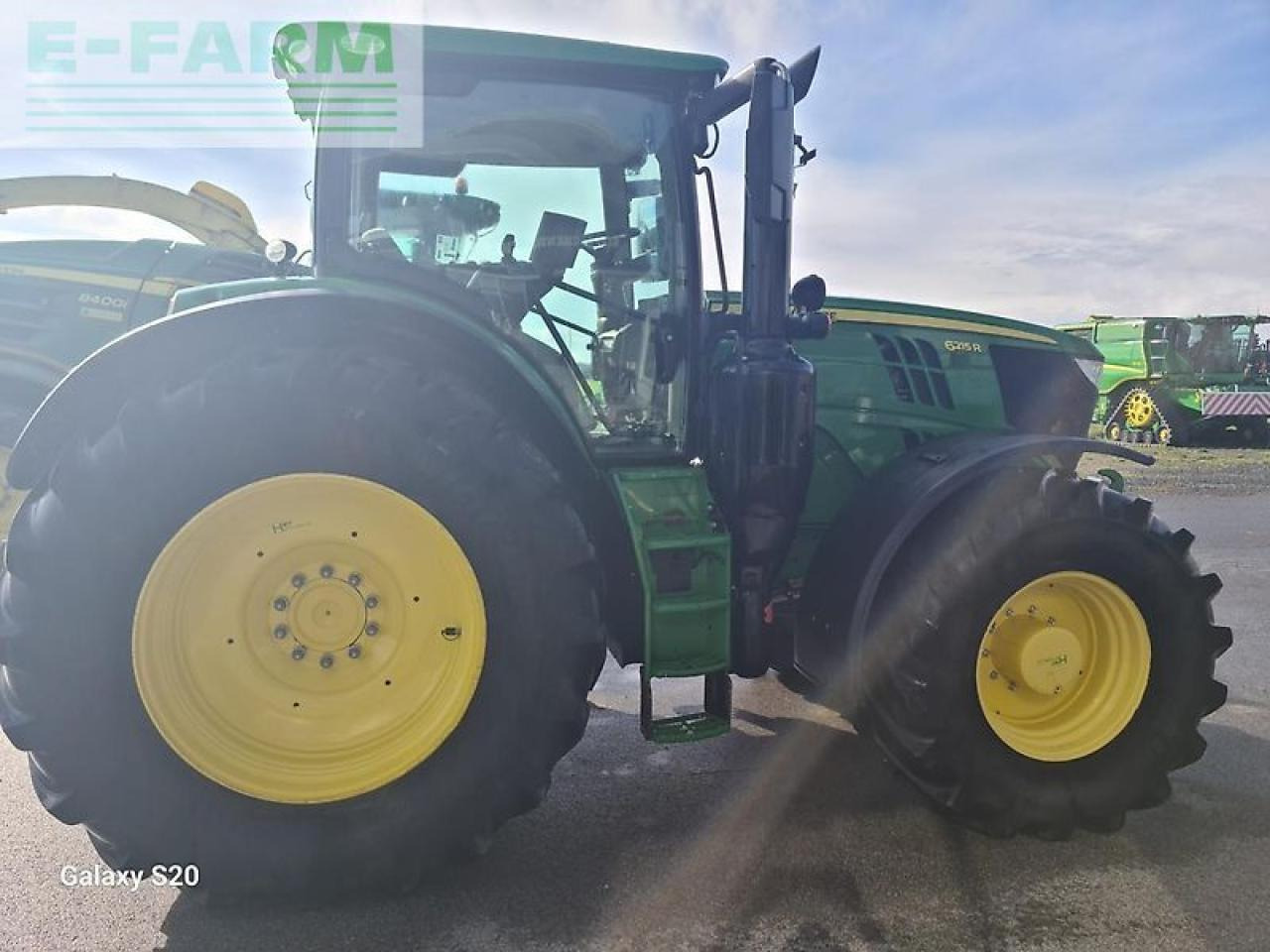 John Deere 6215r - Traktor: slika John Deere 6215r - Traktor John Deere 6215r - Traktor: slika John Deere 6215r - Traktor
