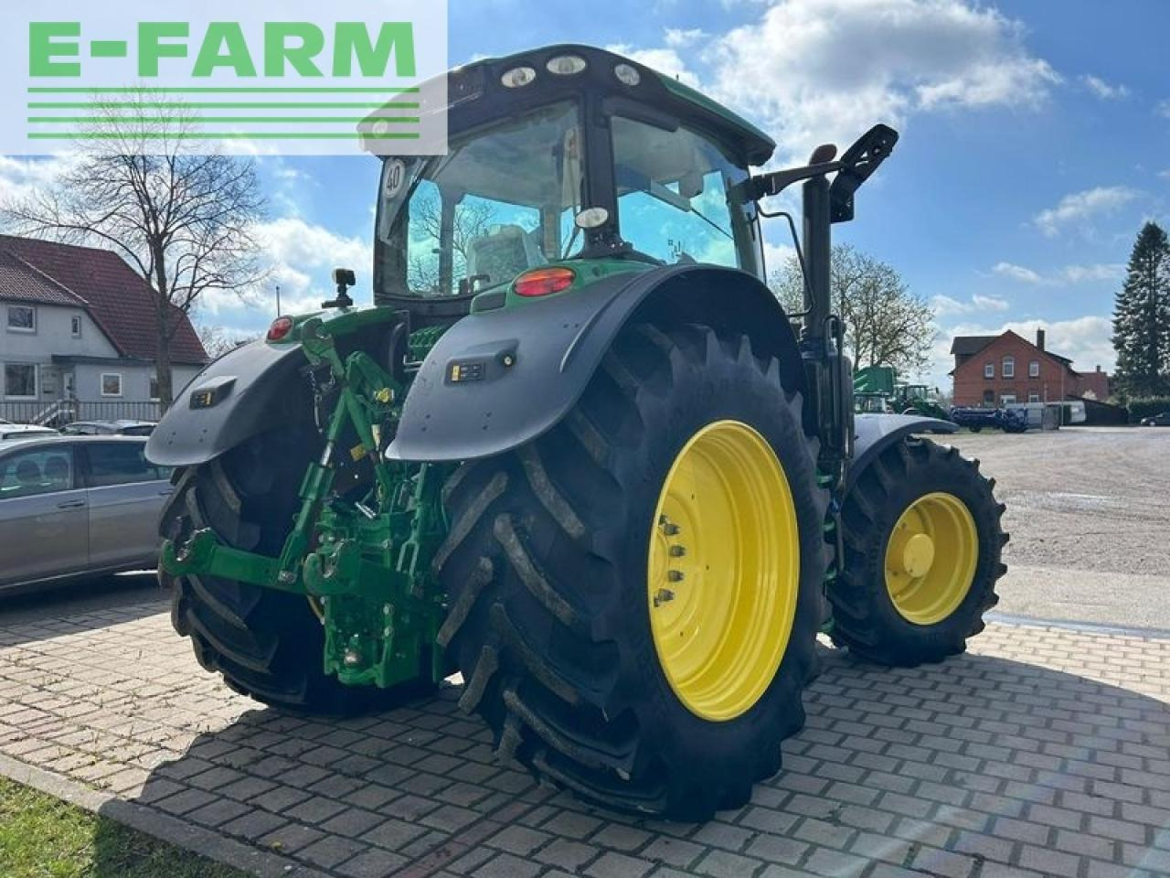 John Deere 6215r - Traktor: slika John Deere 6215r - Traktor John Deere 6215r - Traktor: slika John Deere 6215r - Traktor