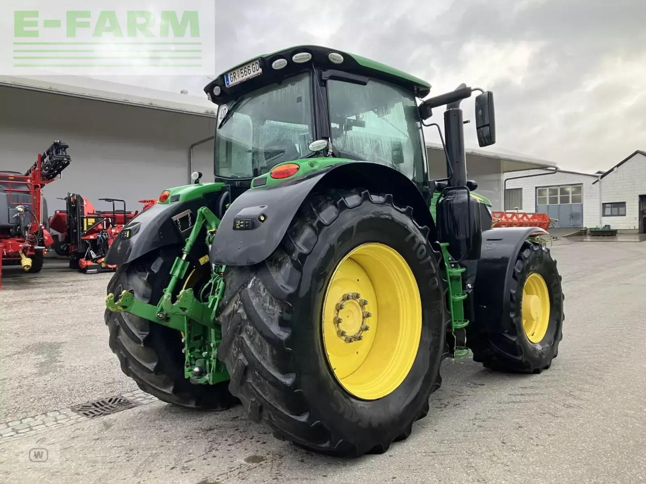 John Deere 6215r - Traktor: slika John Deere 6215r - Traktor John Deere 6215r - Traktor: slika John Deere 6215r - Traktor