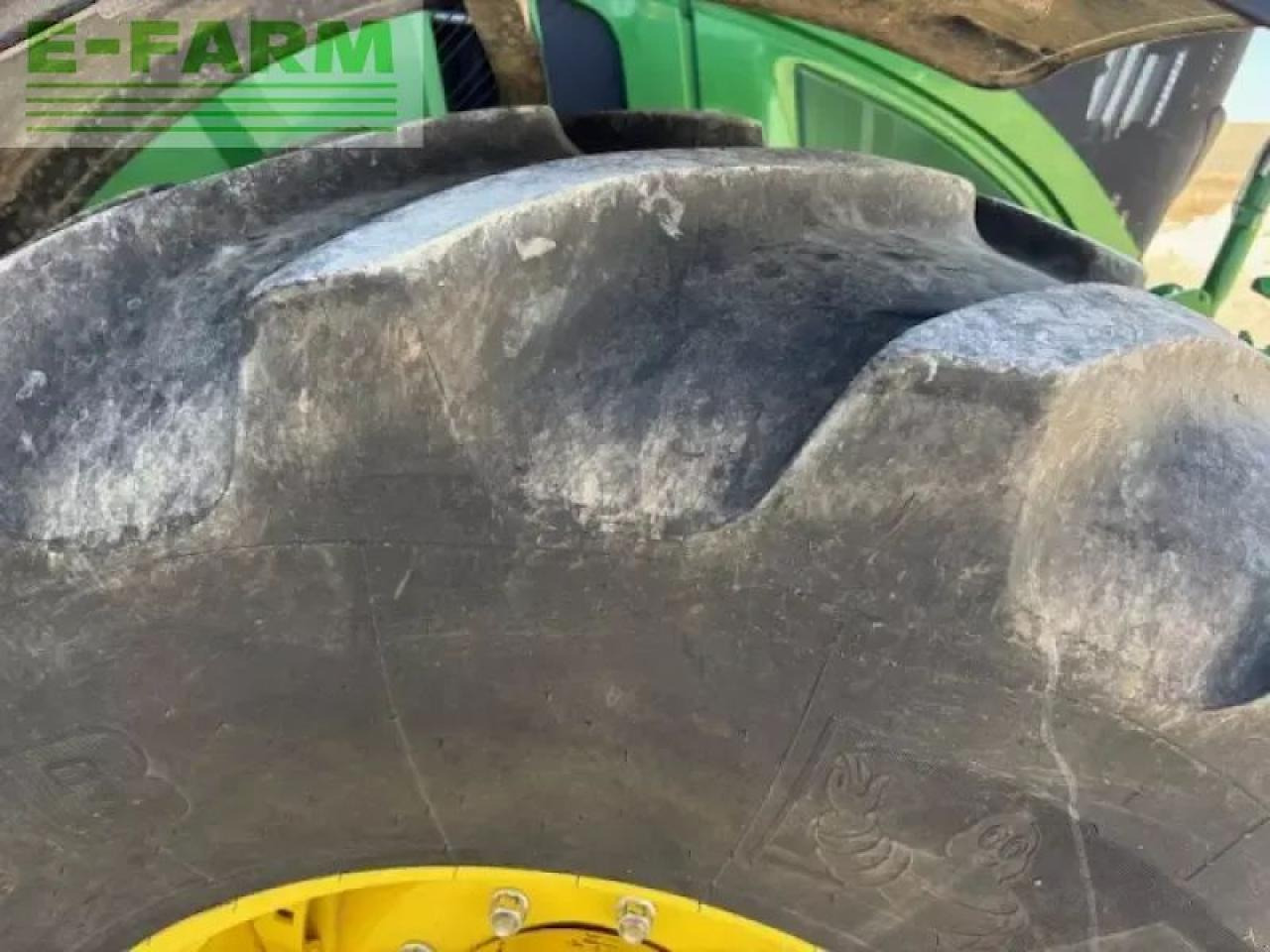 Traktor John Deere 6230r: slika Traktor John Deere 6230r