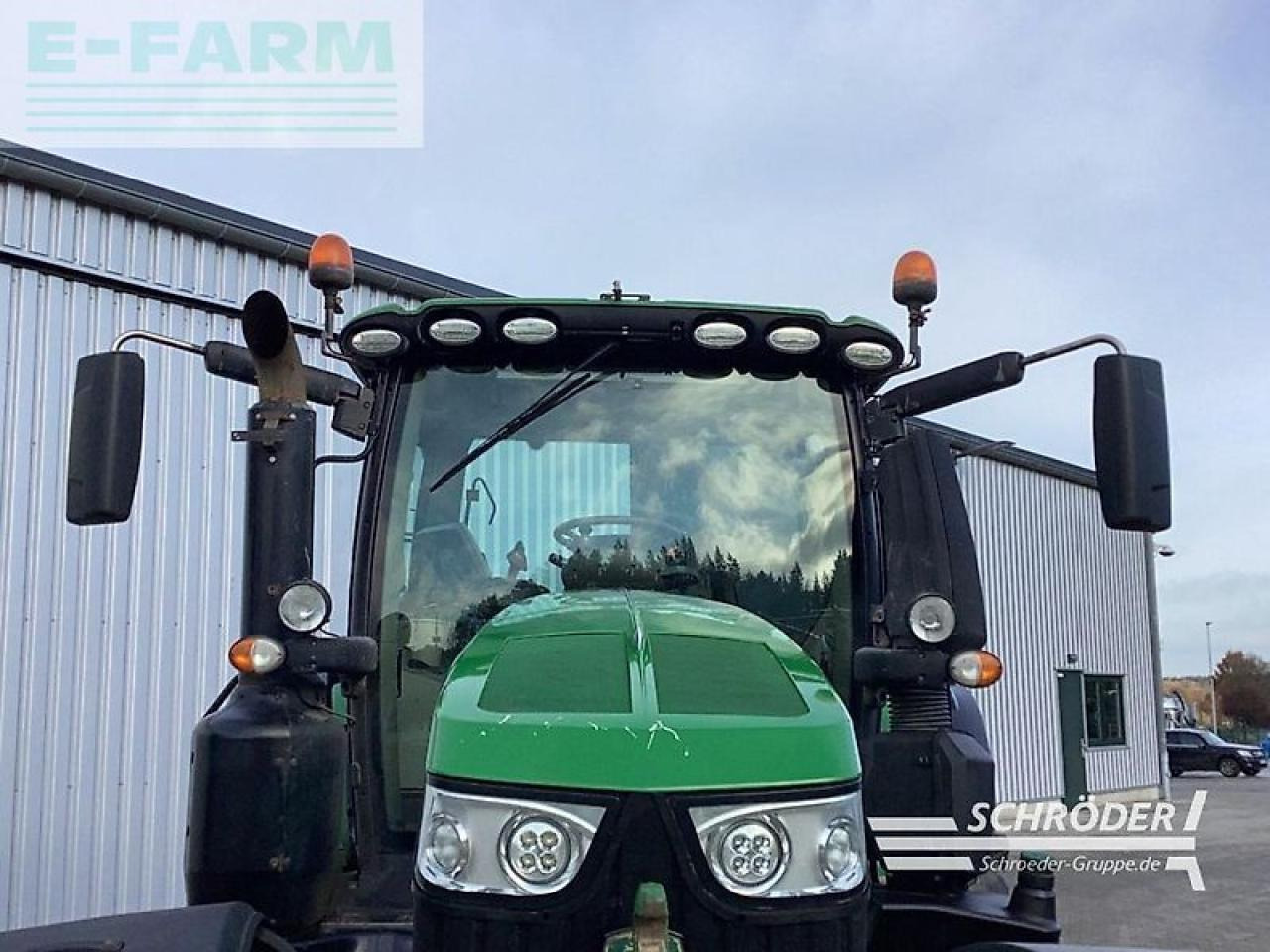 Traktor John Deere 6250 r: slika Traktor John Deere 6250 r