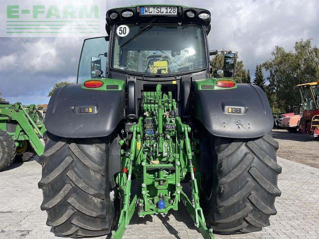 John Deere 6250r - Traktor: slika John Deere 6250r - Traktor John Deere 6250r - Traktor: slika John Deere 6250r - Traktor