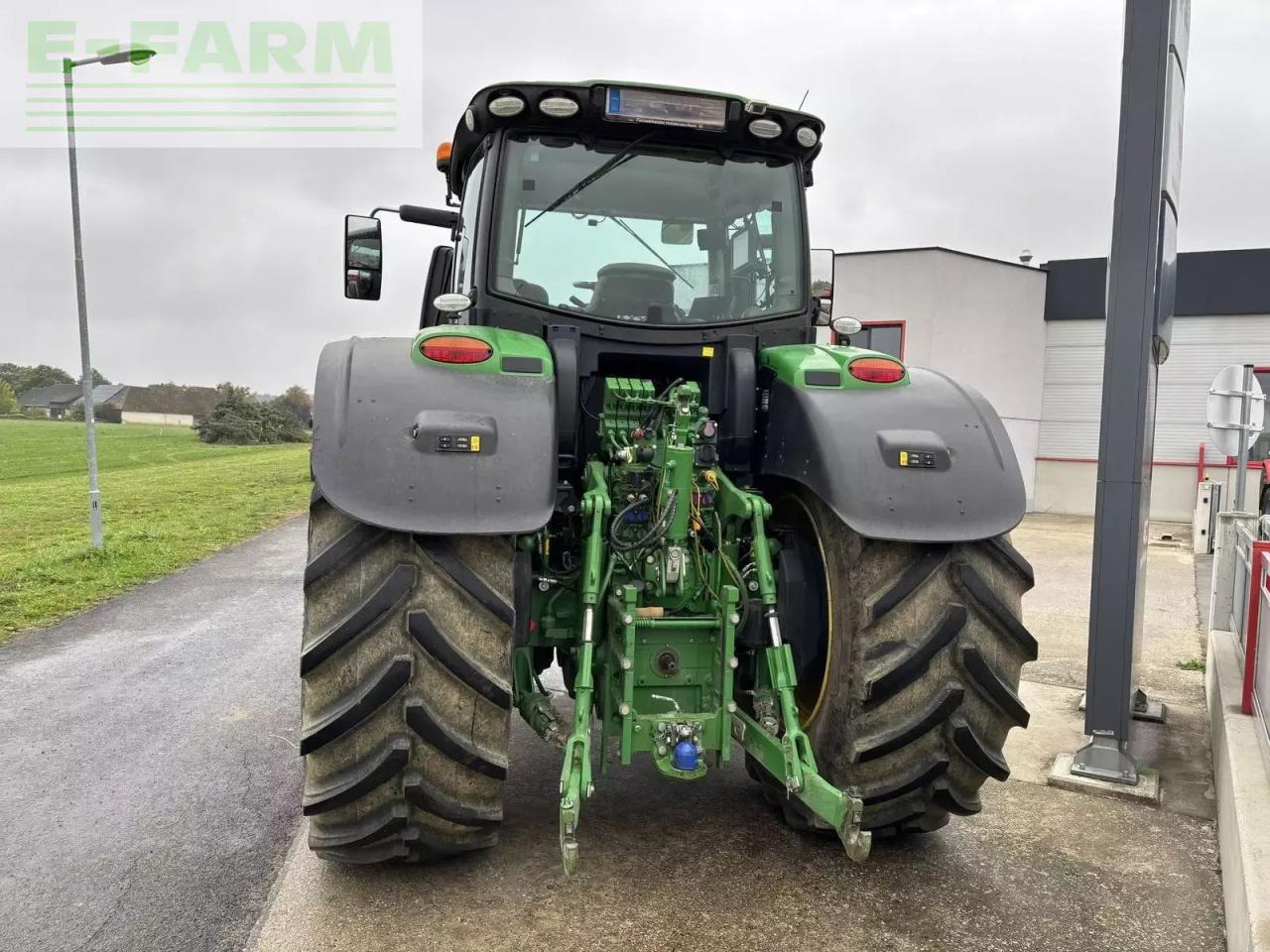 John Deere 6250r - Traktor: slika John Deere 6250r - Traktor John Deere 6250r - Traktor: slika John Deere 6250r - Traktor