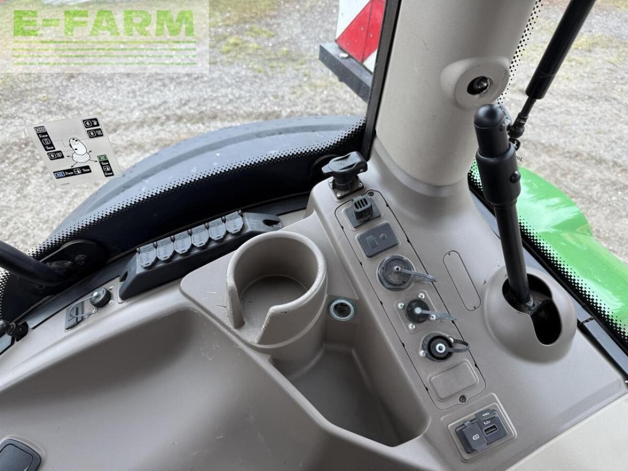 Traktor John Deere 6250r: slika Traktor John Deere 6250r Traktor John Deere 6250r: slika Traktor John Deere 6250r