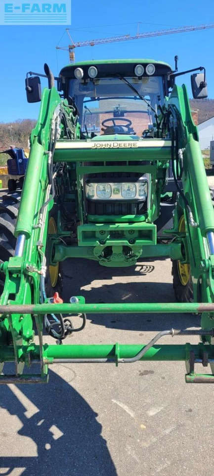 John Deere 6430 premium - Traktor: slika John Deere 6430 premium - Traktor John Deere 6430 premium - Traktor: slika John Deere 6430 premium - Traktor