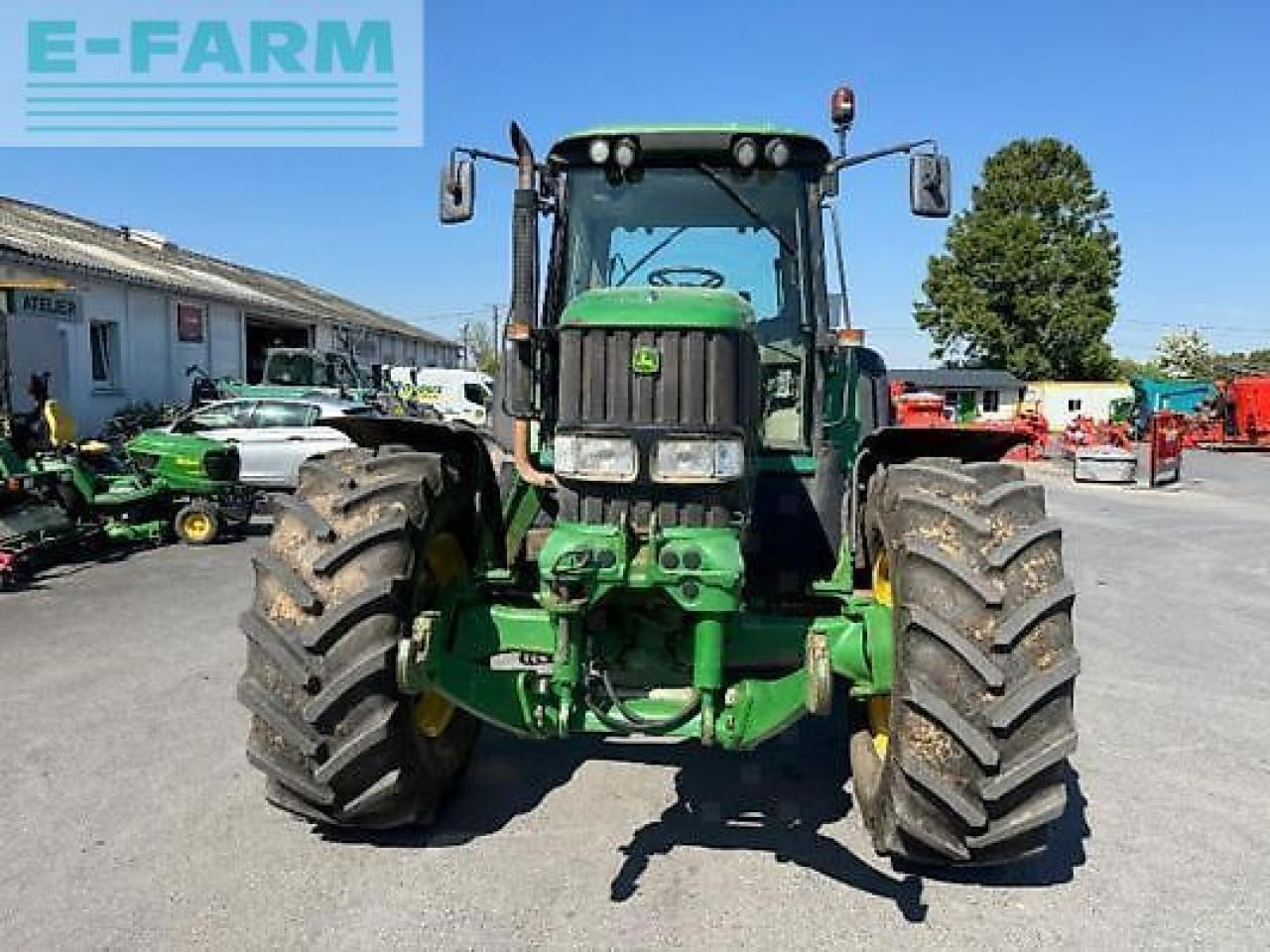 John Deere 6820 - Traktor: slika John Deere 6820 - Traktor John Deere 6820 - Traktor: slika John Deere 6820 - Traktor