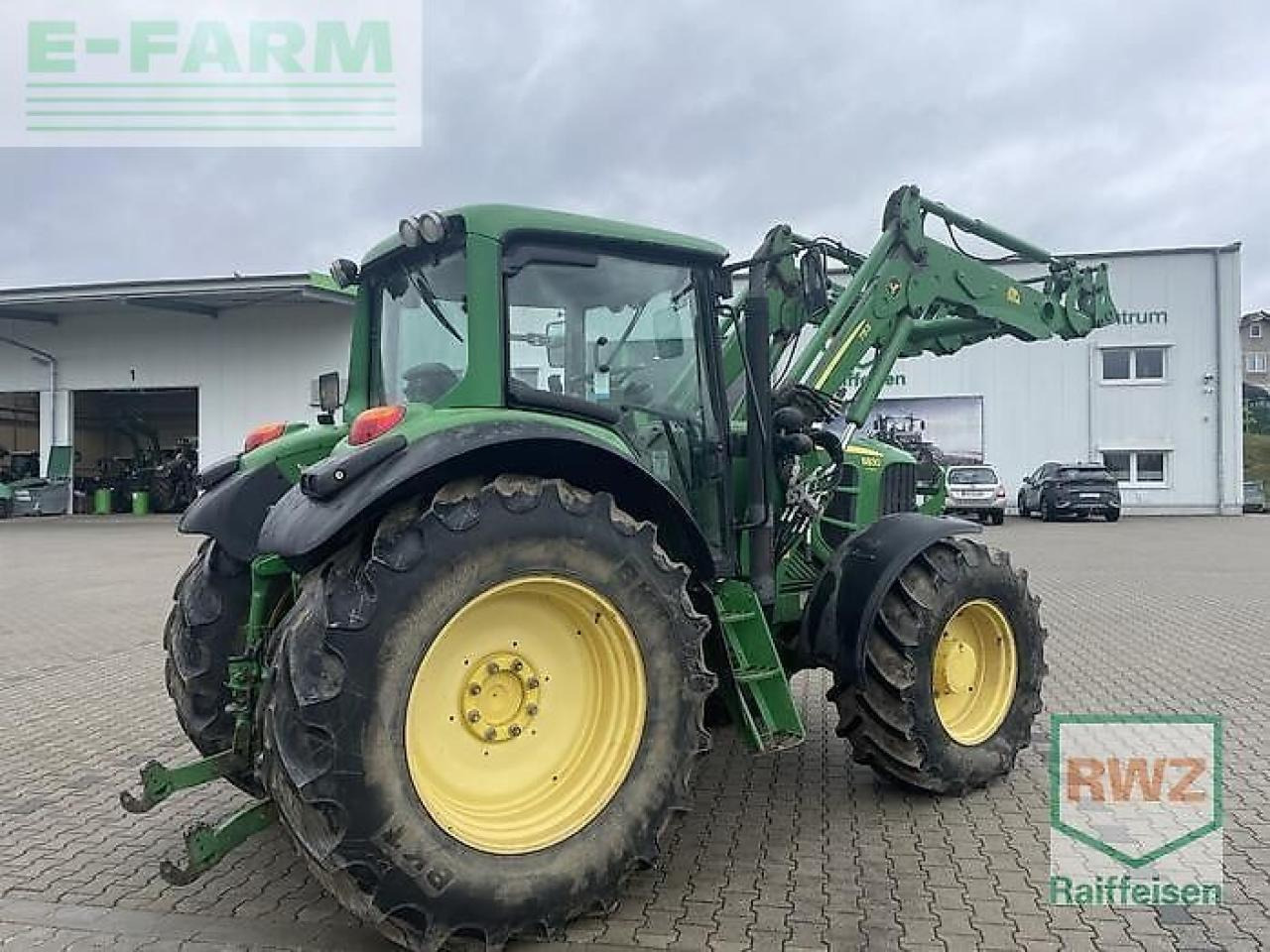 John Deere 6830 Premium - Traktor: slika John Deere 6830 Premium - Traktor John Deere 6830 Premium - Traktor: slika John Deere 6830 Premium - Traktor