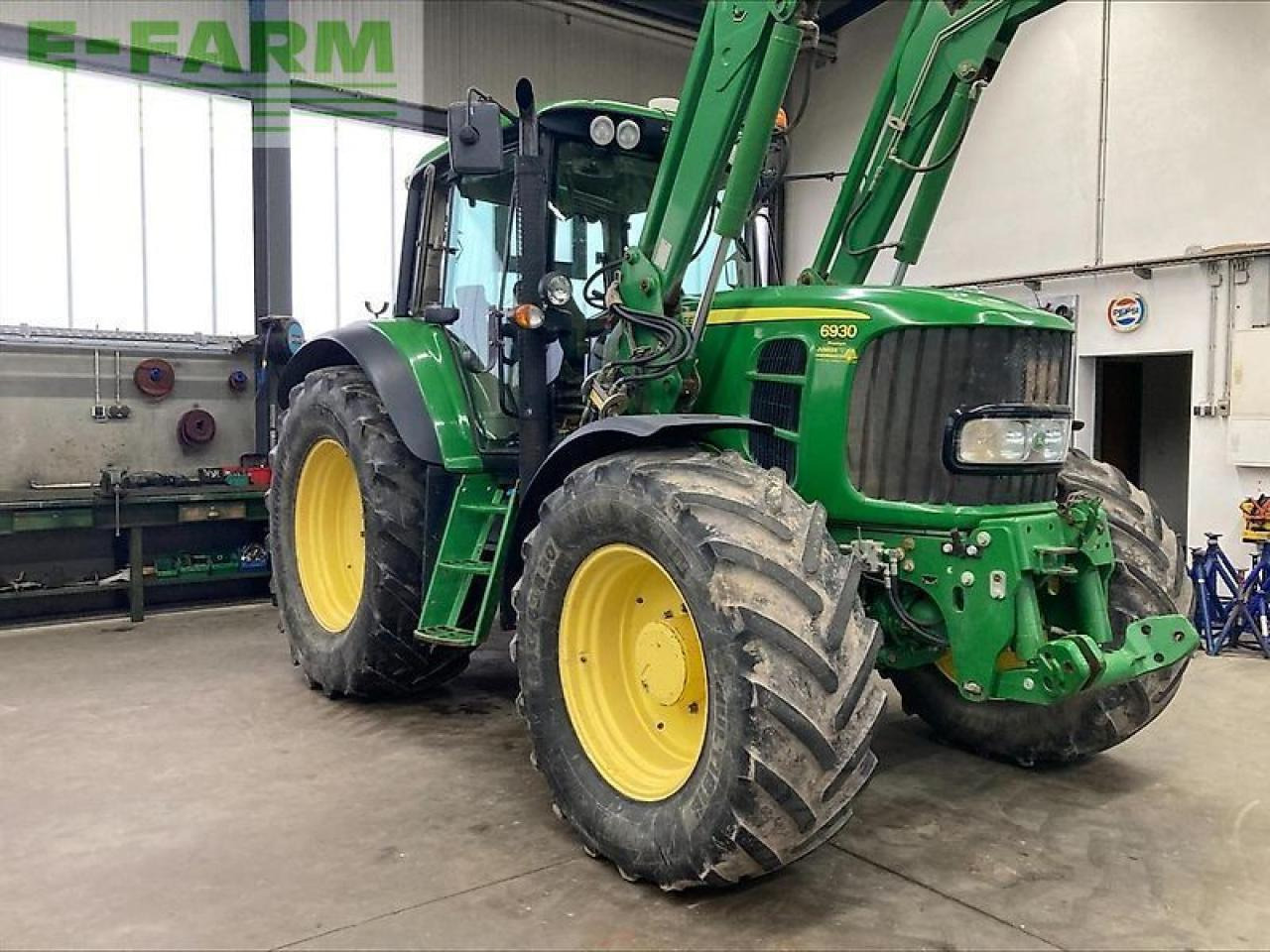 John Deere 6930 premium - Traktor: slika John Deere 6930 premium - Traktor John Deere 6930 premium - Traktor: slika John Deere 6930 premium - Traktor