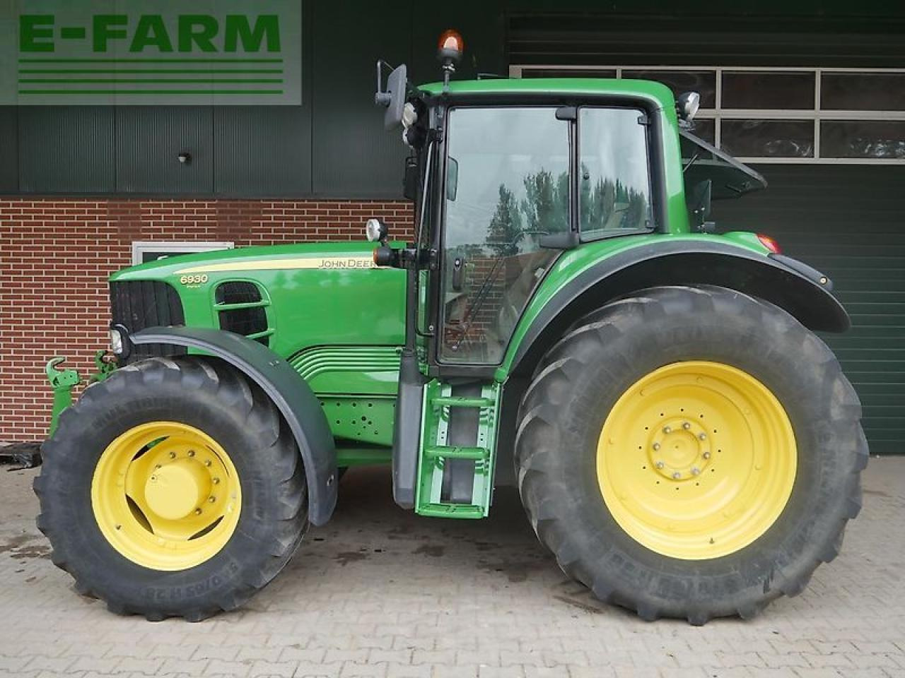 John Deere 6930 premium autopowr - Traktor: slika John Deere 6930 premium autopowr - Traktor John Deere 6930 premium autopowr - Traktor: slika John Deere 6930 premium autopowr - Traktor