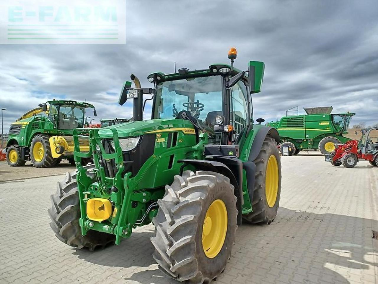 John Deere 6r 140 - Traktor: slika John Deere 6r 140 - Traktor John Deere 6r 140 - Traktor: slika John Deere 6r 140 - Traktor