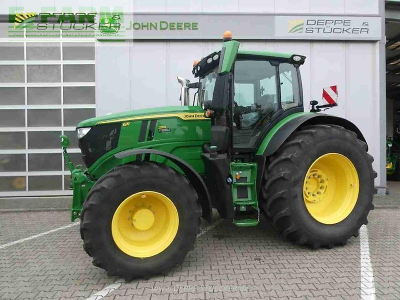 John Deere 6r 250 - Traktor: slika John Deere 6r 250 - Traktor John Deere 6r 250 - Traktor: slika John Deere 6r 250 - Traktor