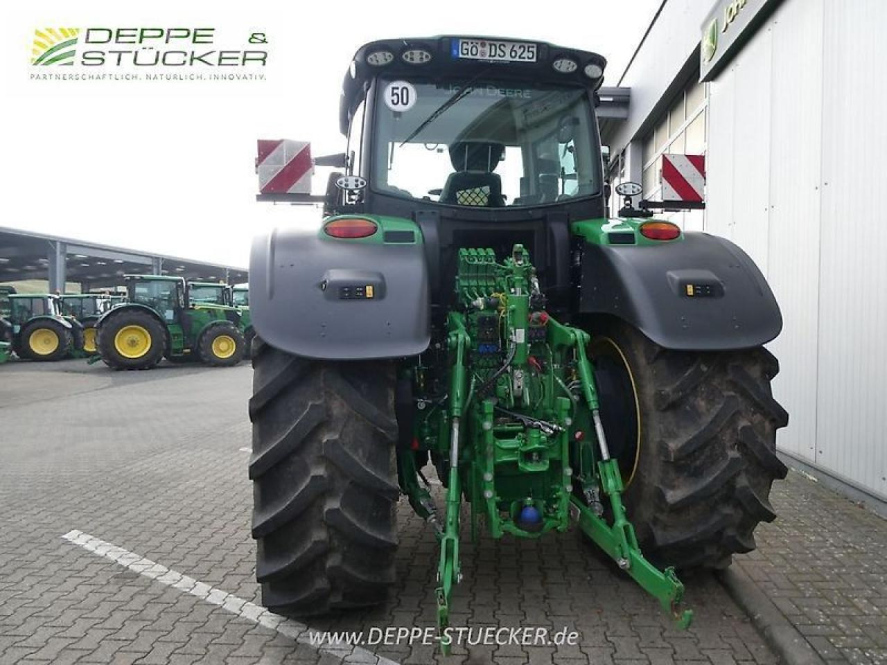 John Deere 6r 250 - Traktor: slika John Deere 6r 250 - Traktor John Deere 6r 250 - Traktor: slika John Deere 6r 250 - Traktor