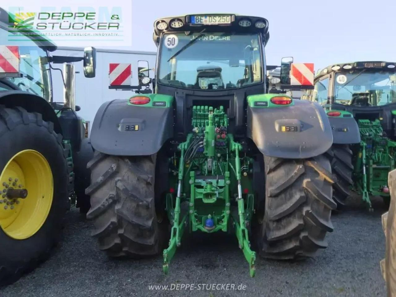 John Deere 6r 250 - Traktor: slika John Deere 6r 250 - Traktor John Deere 6r 250 - Traktor: slika John Deere 6r 250 - Traktor