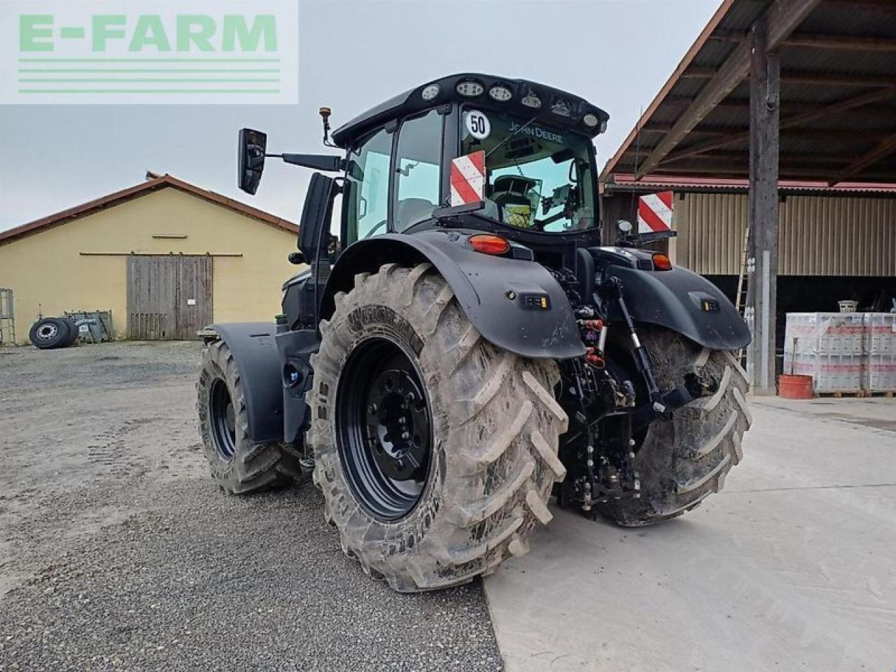 John Deere 6r 250 black design - Traktor: slika John Deere 6r 250 black design - Traktor John Deere 6r 250 black design - Traktor: slika John Deere 6r 250 black design - Traktor