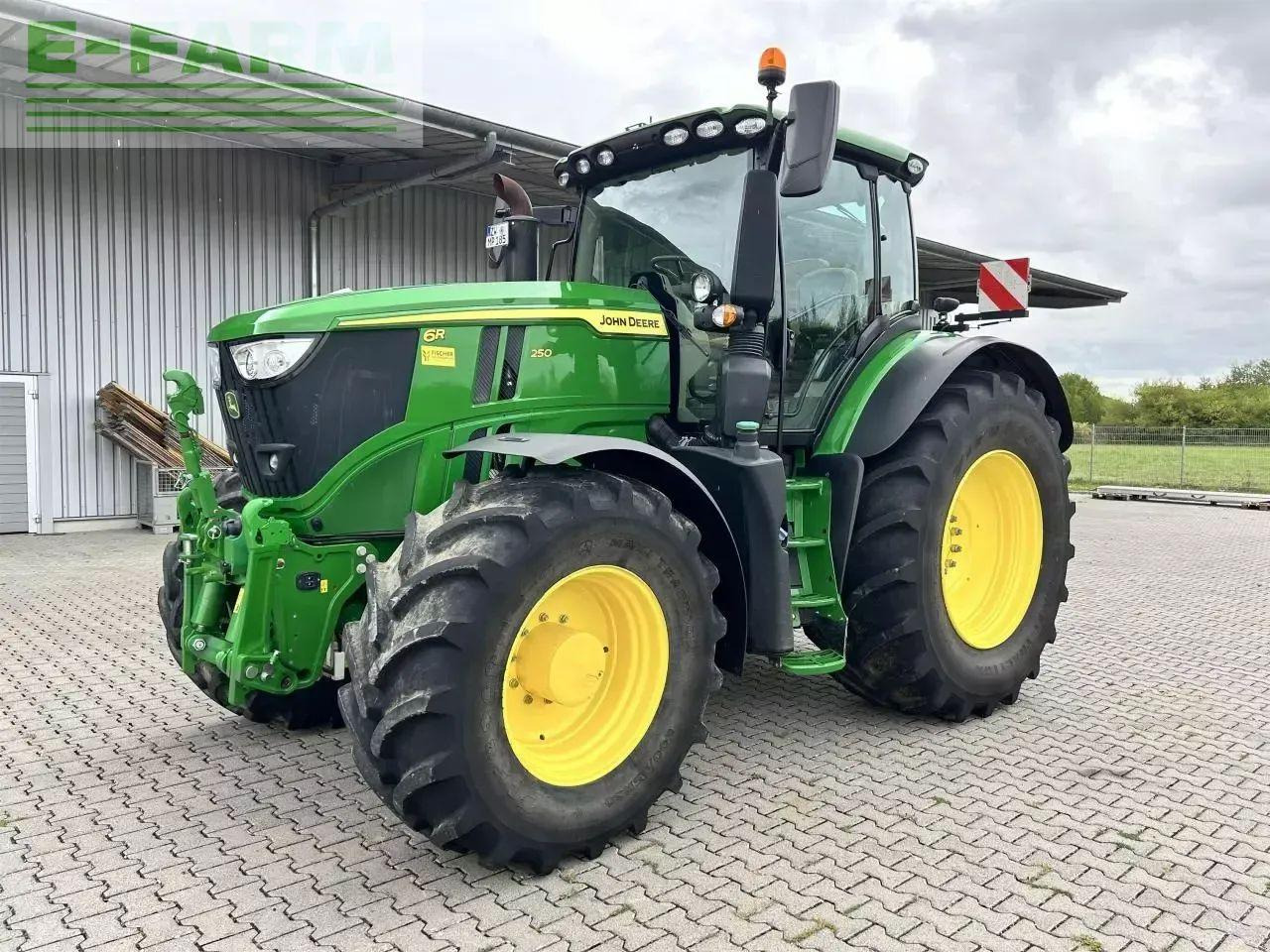 John Deere 6r 250 certified used - Traktor: slika John Deere 6r 250 certified used - Traktor John Deere 6r 250 certified used - Traktor: slika John Deere 6r 250 certified used - Traktor