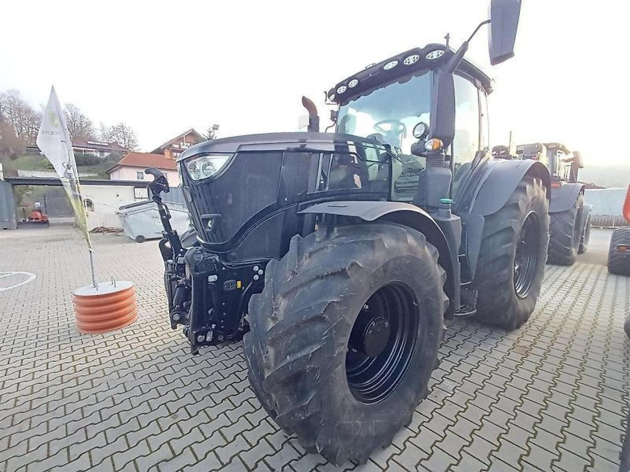 John Deere 6r 250 - command pro, autotrac - Traktor: slika John Deere 6r 250 - command pro, autotrac - Traktor John Deere 6r 250 - command pro, autotrac - Traktor: slika John Deere 6r 250 - command pro, autotrac - Traktor