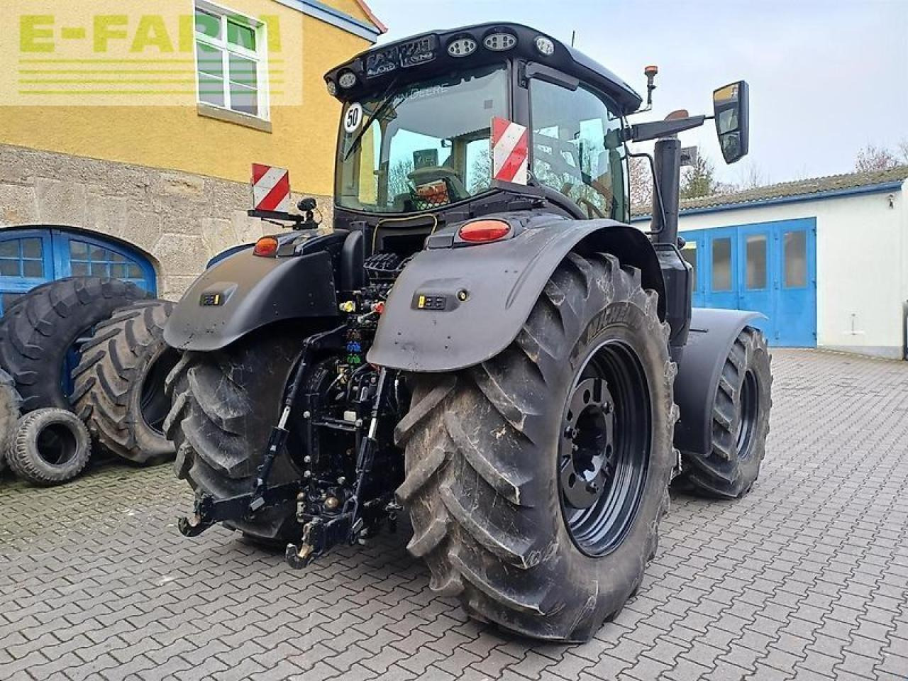 John Deere 6r 250 sonderlackierung-schwarz - Traktor: slika John Deere 6r 250 sonderlackierung-schwarz - Traktor John Deere 6r 250 sonderlackierung-schwarz - Traktor: slika John Deere 6r 250 sonderlackierung-schwarz - Traktor