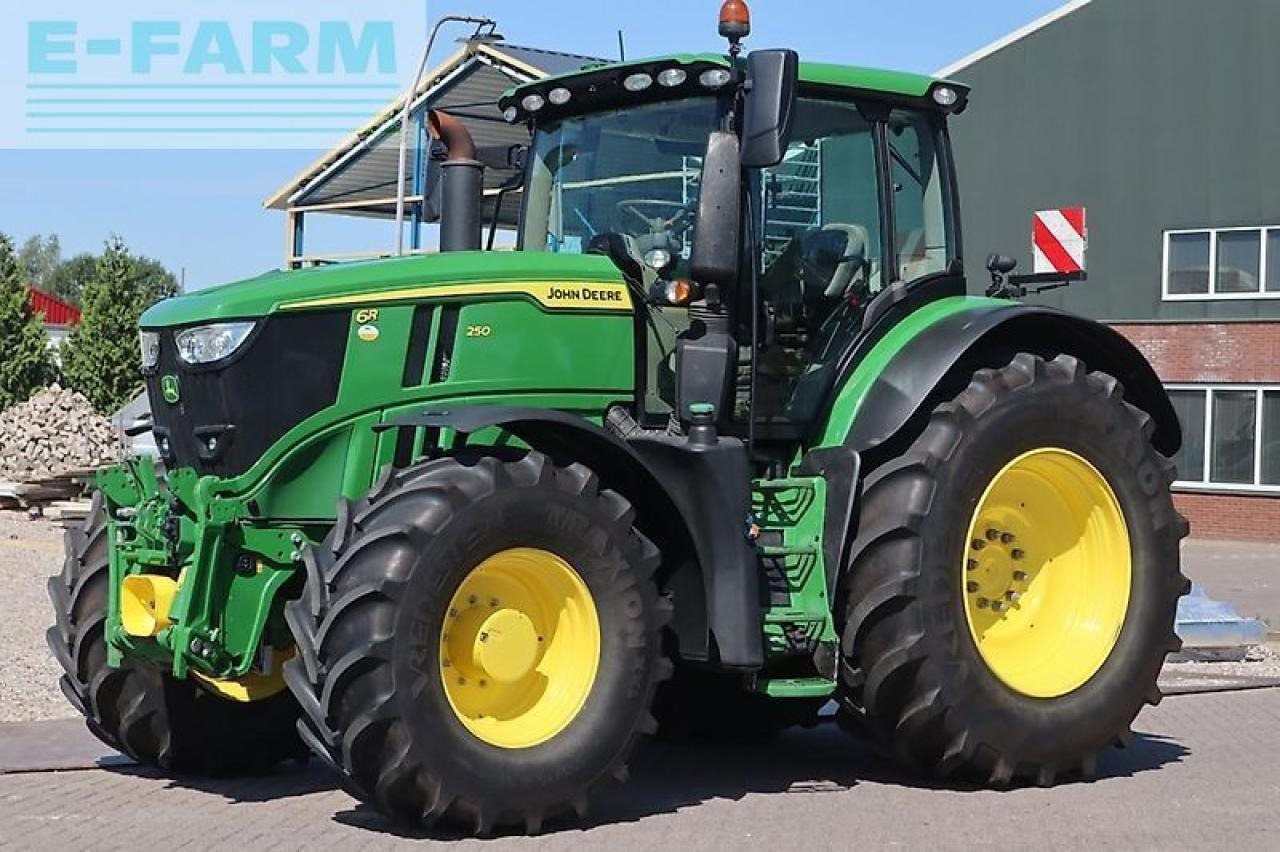 John Deere 6r 250 traktor - Traktor: slika John Deere 6r 250 traktor - Traktor John Deere 6r 250 traktor - Traktor: slika John Deere 6r 250 traktor - Traktor