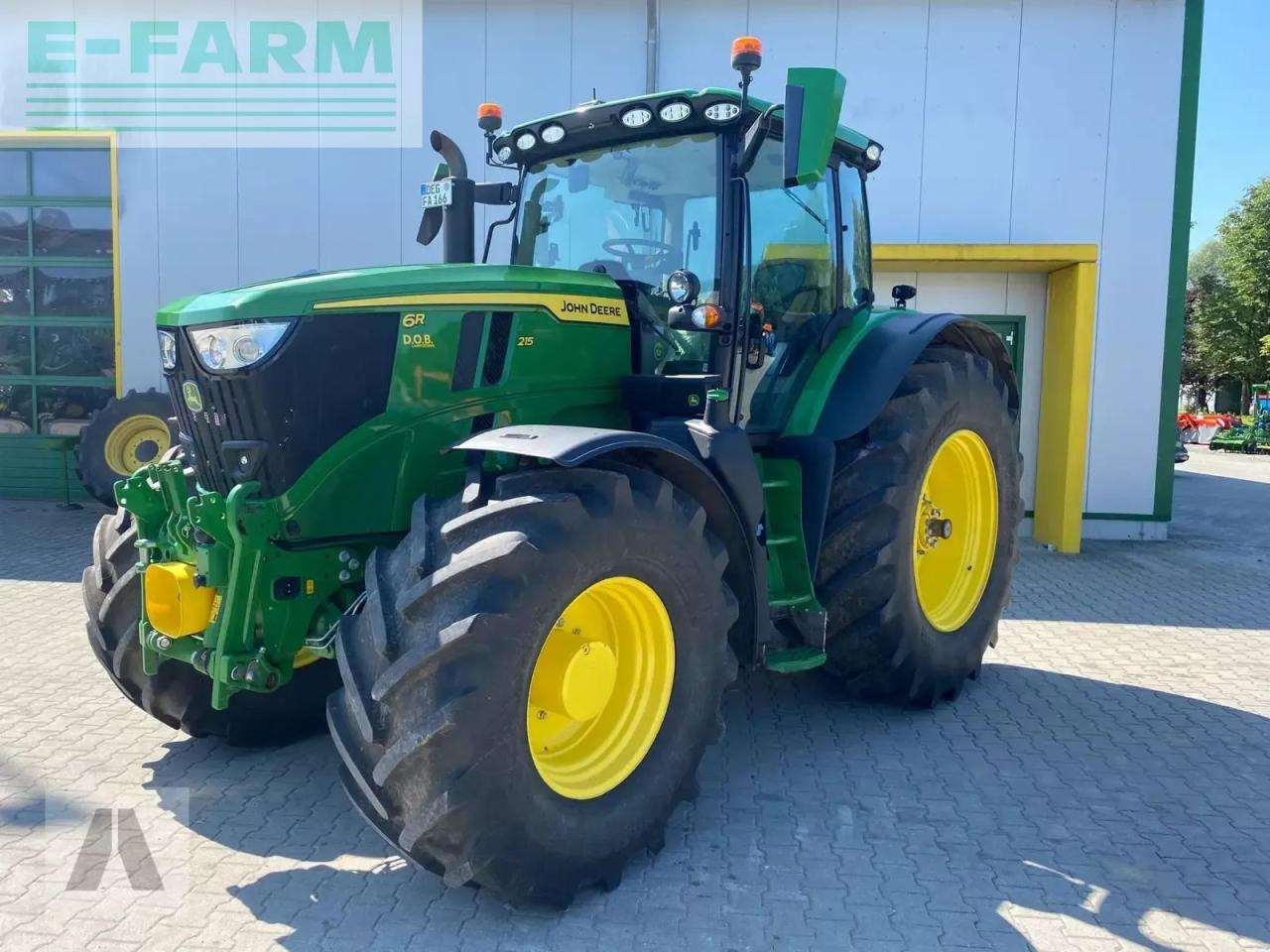 John Deere 6r215 6 r215 - Traktor: slika John Deere 6r215 6 r215 - Traktor John Deere 6r215 6 r215 - Traktor: slika John Deere 6r215 6 r215 - Traktor